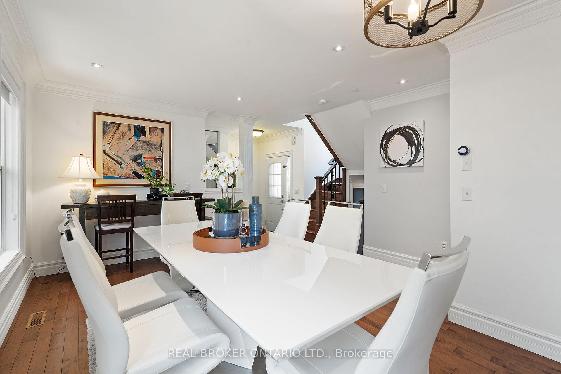 Photo 6 of 21 Shenandoah Drive, Whitby, Williamsburg — HOMEH