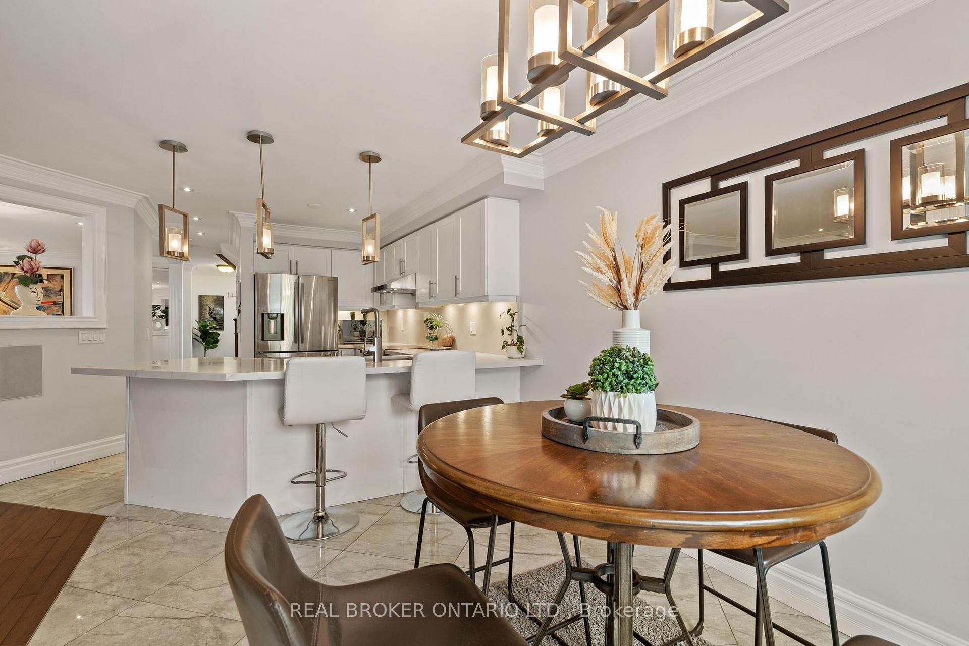 Photo 12 of 21 Shenandoah Drive, Whitby, Williamsburg — HOMEH