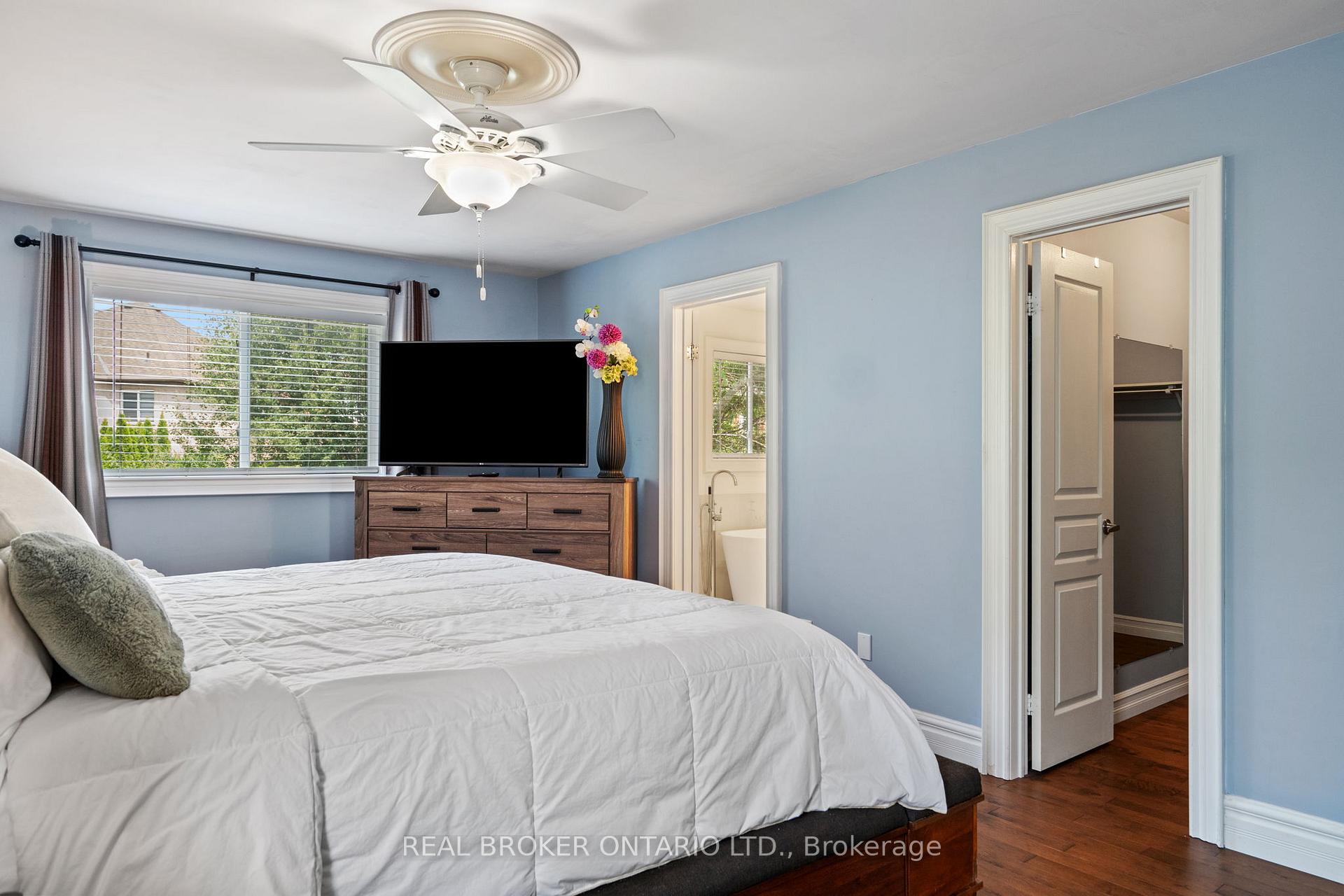 Photo 16 of 21 Shenandoah Drive, Whitby, Williamsburg — HOMEH