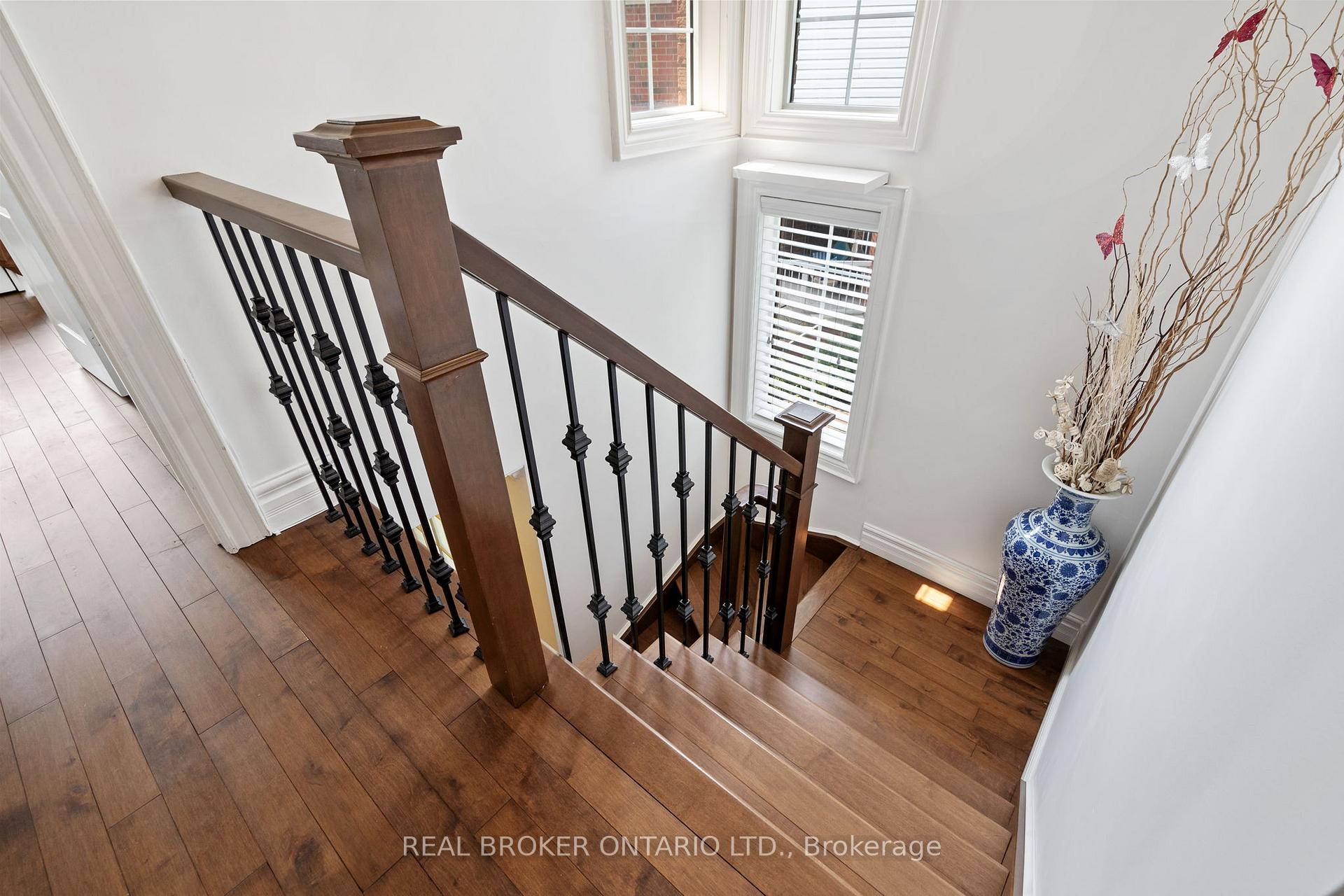 Photo 28 of 21 Shenandoah Drive, Whitby, Williamsburg — HOMEH
