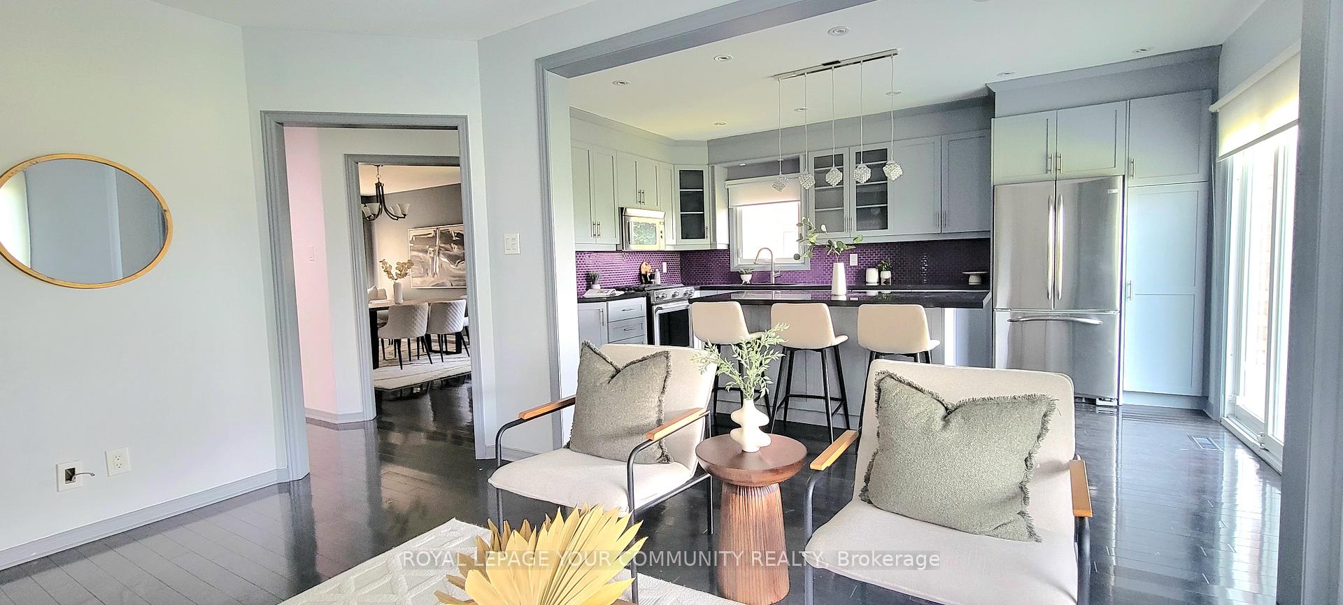 Photo 9 of 105 Redondo Drive, Vaughan, Beverley Glen — HOMEH