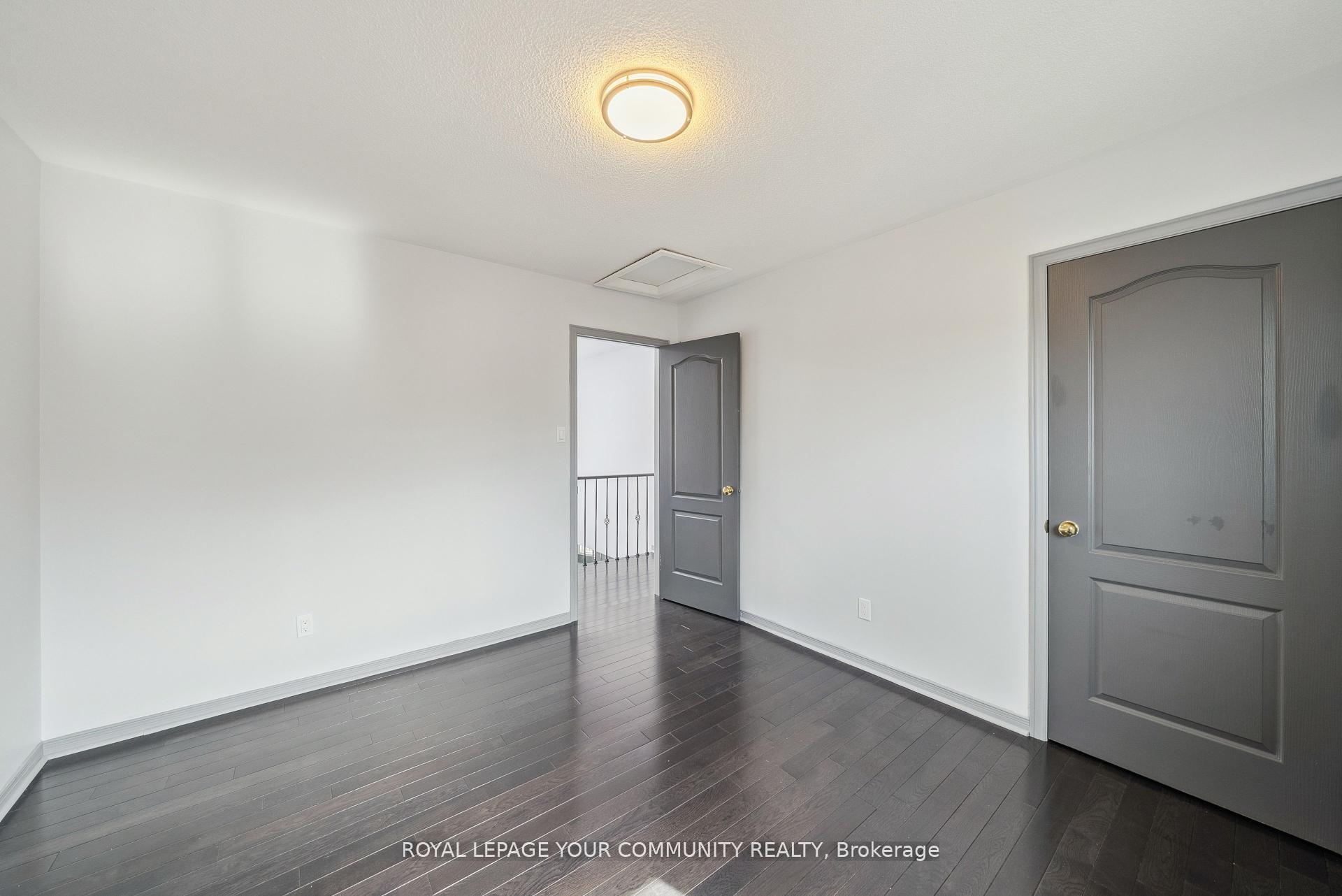 Photo 21 of 105 Redondo Drive, Vaughan, Beverley Glen — HOMEH