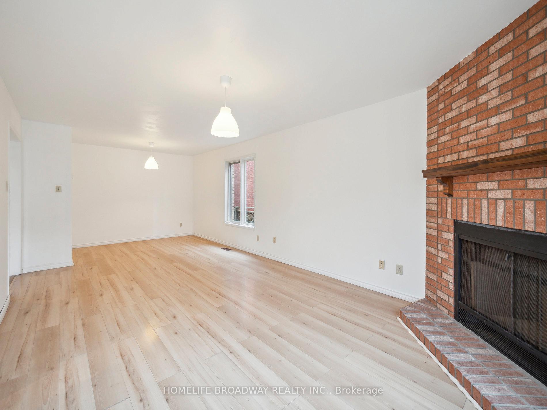 Photo 11 of 81 Northolt Crescent, Markham, Milliken Mills East — HOMEH