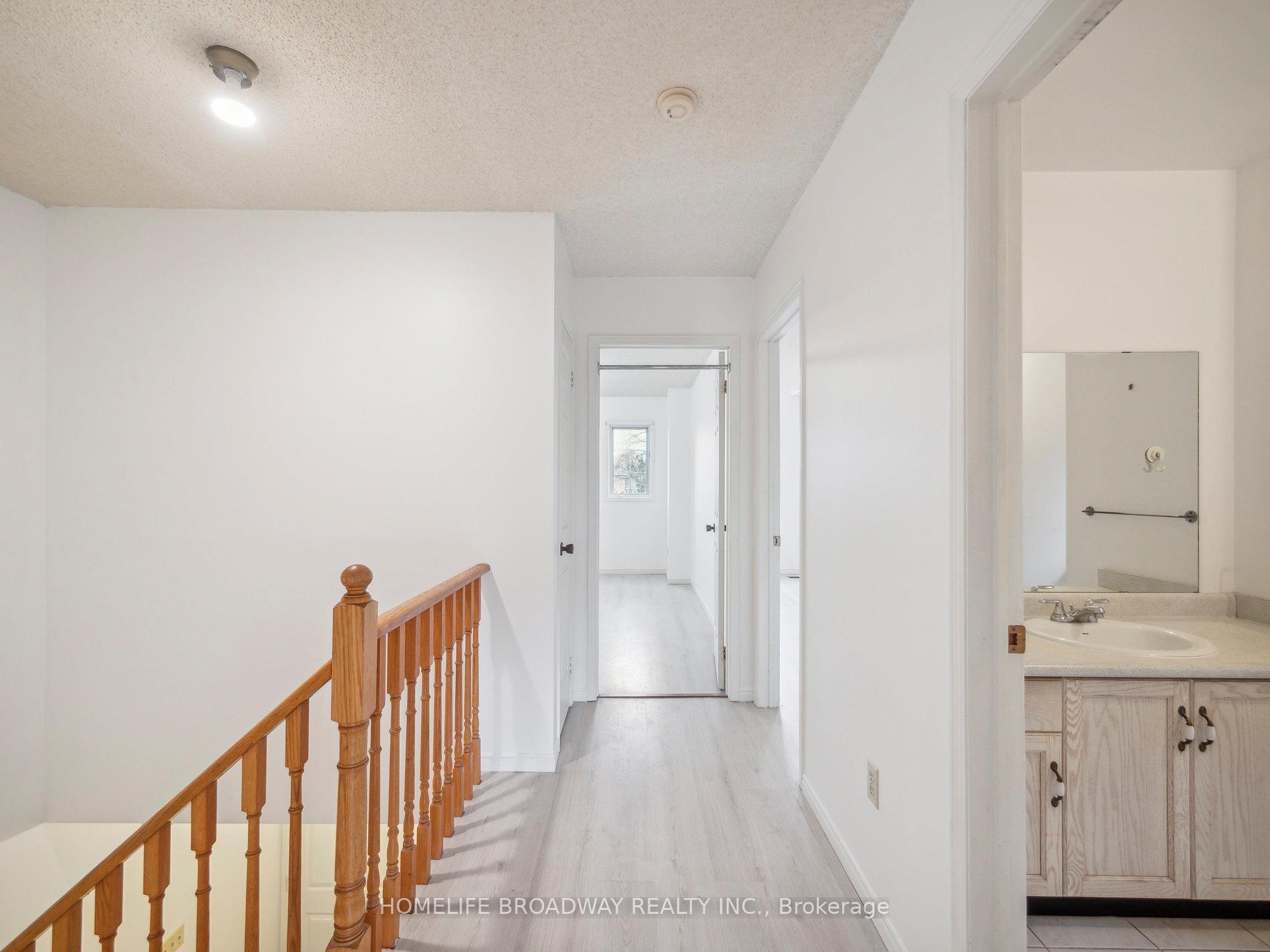 Photo 23 of 81 Northolt Crescent, Markham, Milliken Mills East — HOMEH