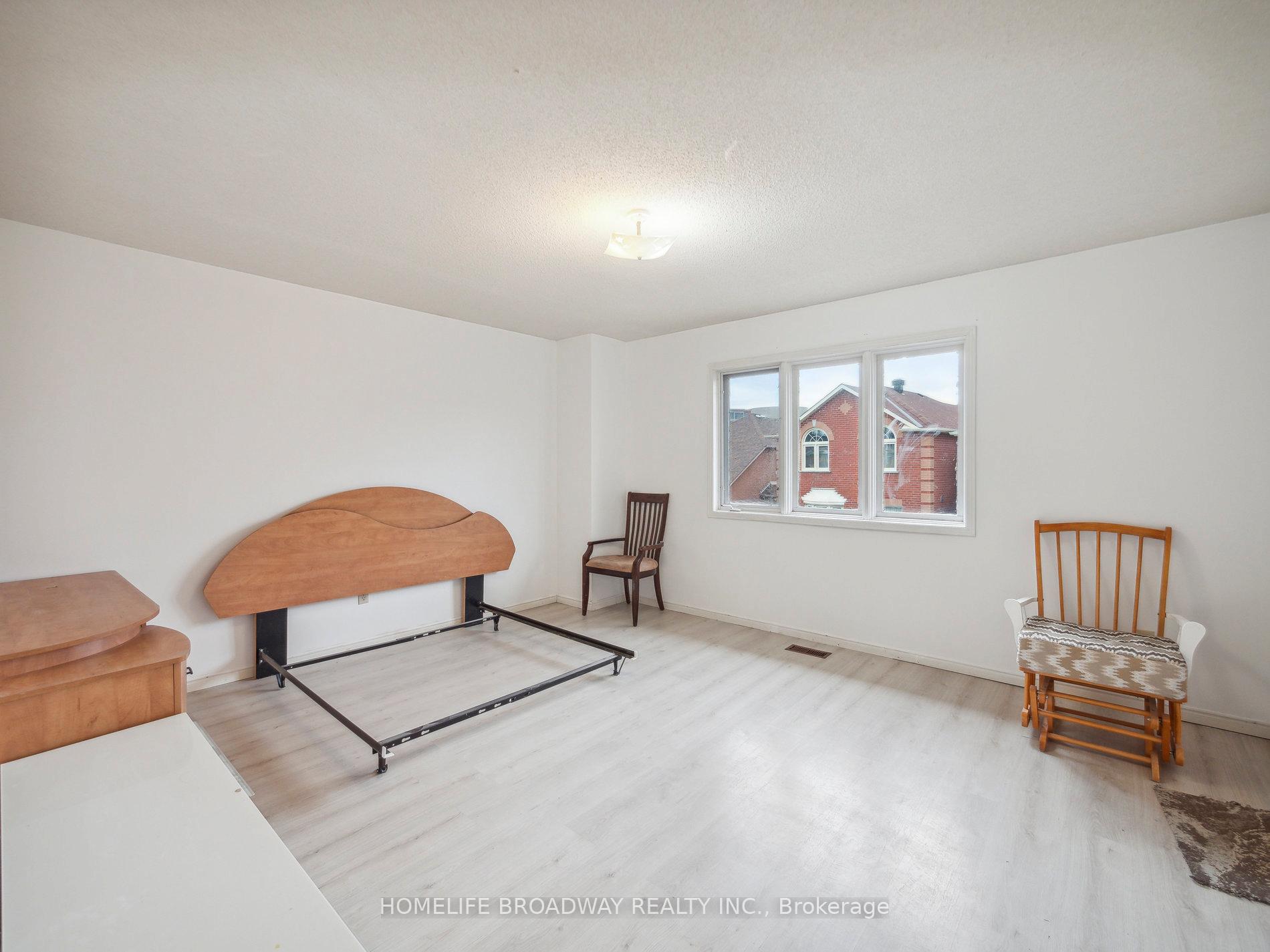 Photo 25 of 81 Northolt Crescent, Markham, Milliken Mills East — HOMEH