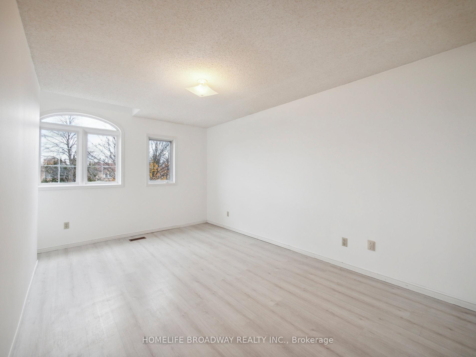 Photo 31 of 81 Northolt Crescent, Markham, Milliken Mills East — HOMEH