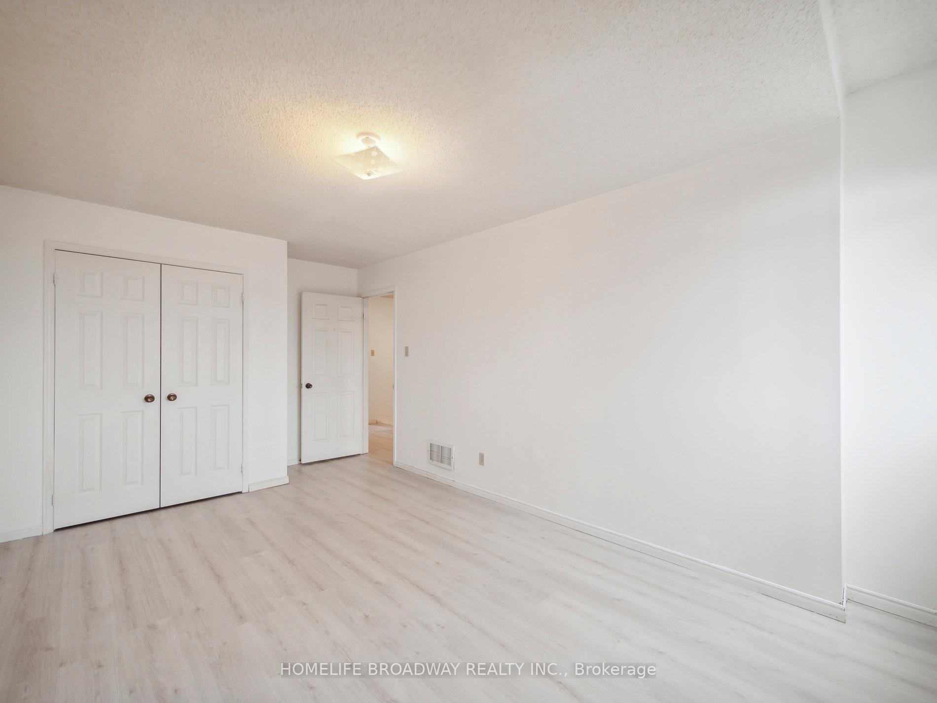 Photo 32 of 81 Northolt Crescent, Markham, Milliken Mills East — HOMEH