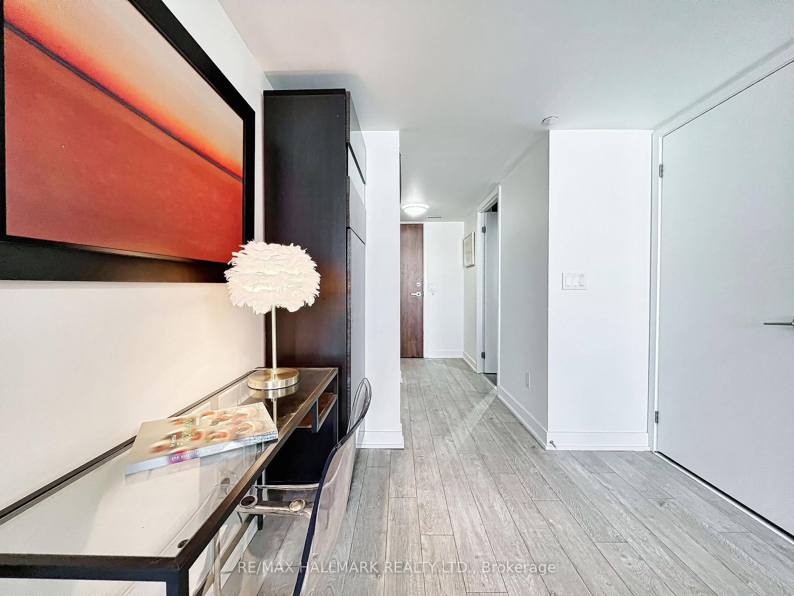 Photo 4 of Unit 721, 30 Baseball Pl, Toronto, South Riverdale — HOMEH
