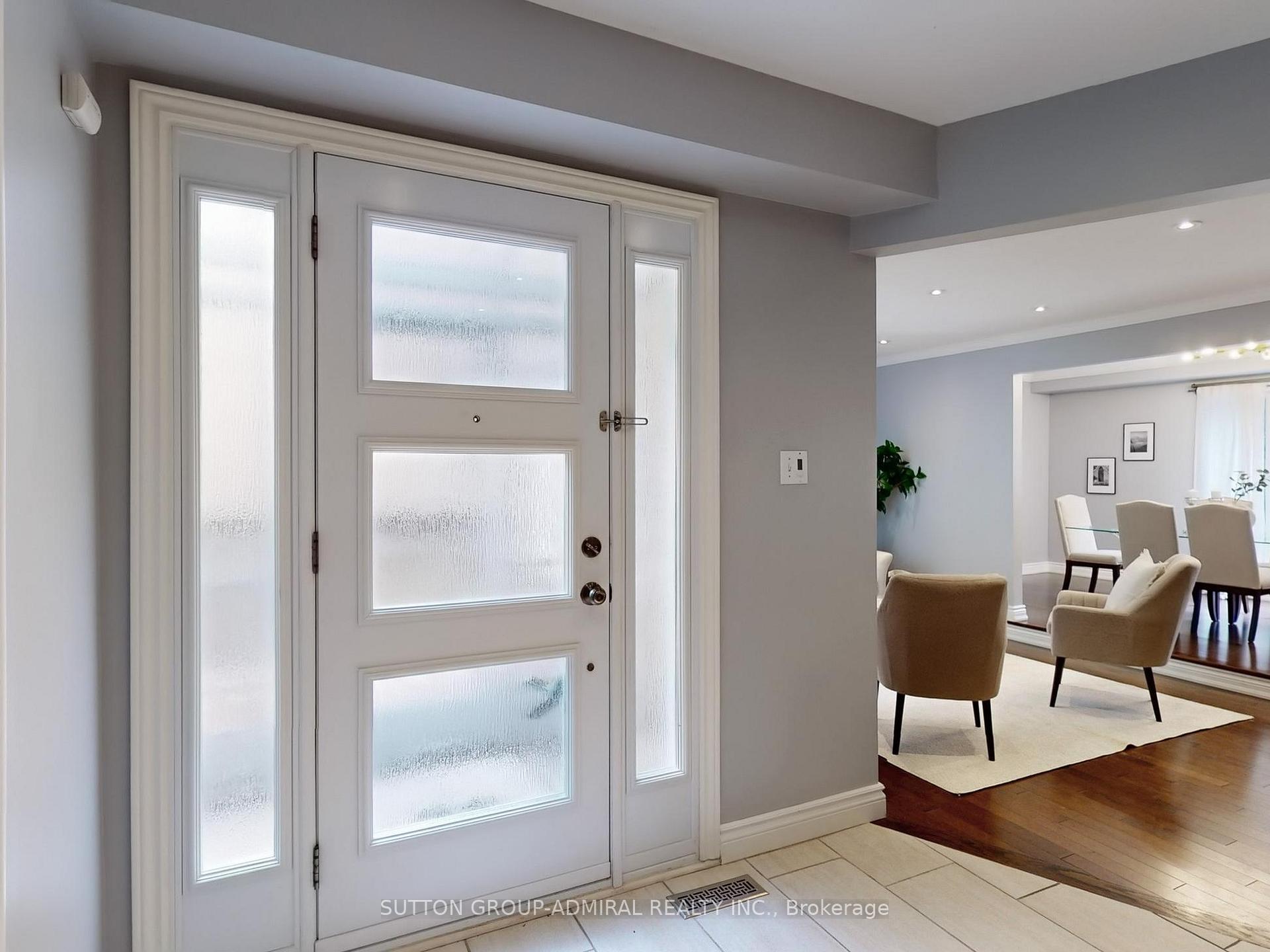 Photo 22 of 57 Peter Andrew Crescent, Vaughan, Brownridge — HOMEH