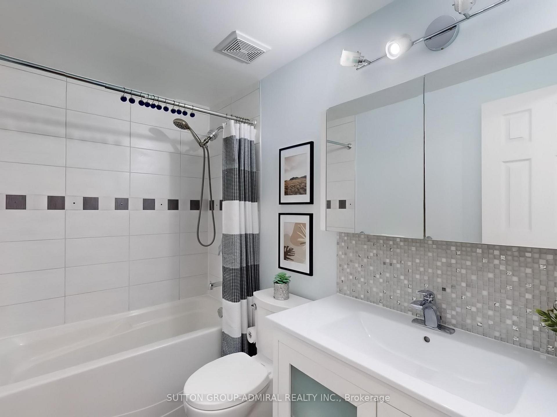 Photo 38 of 57 Peter Andrew Crescent, Vaughan, Brownridge — HOMEH
