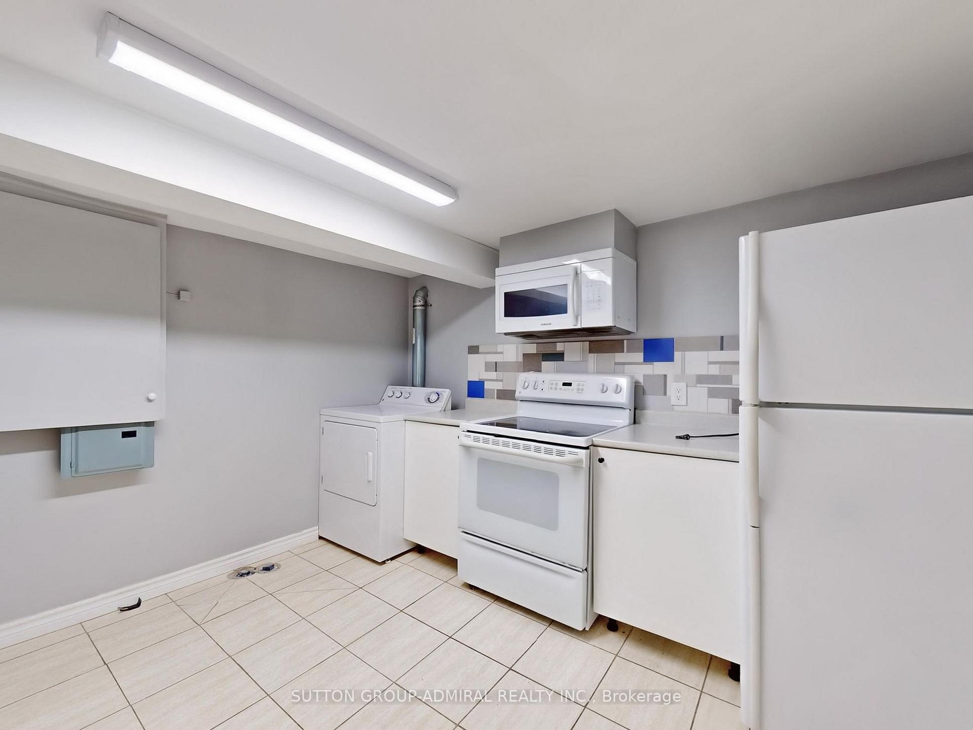 Photo 40 of 57 Peter Andrew Crescent, Vaughan, Brownridge — HOMEH