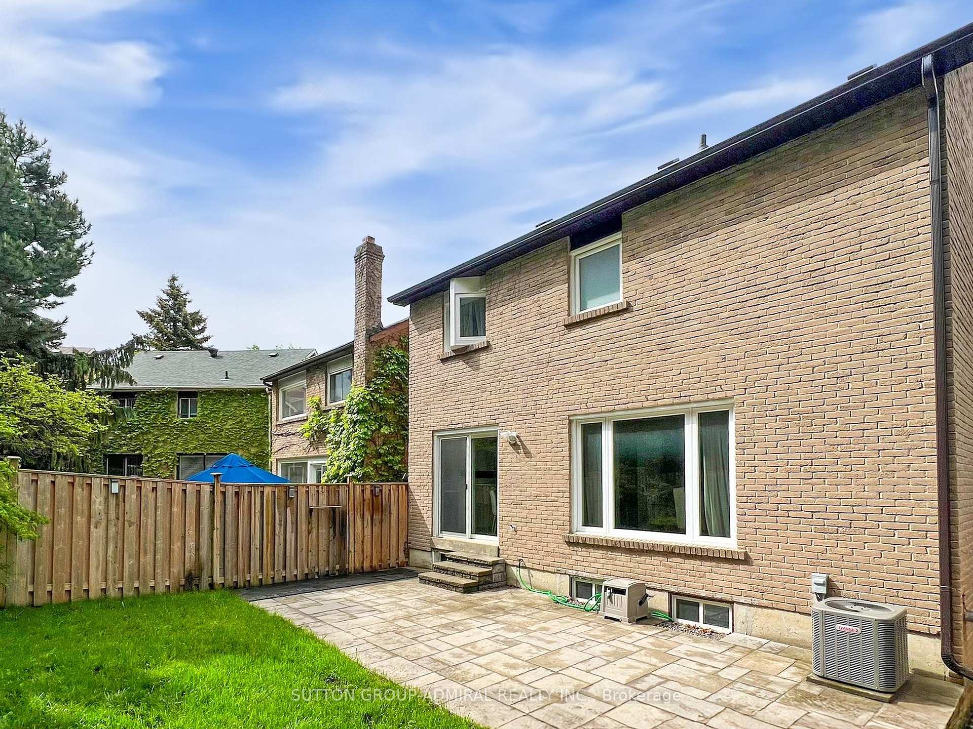 Photo 50 of 57 Peter Andrew Crescent, Vaughan, Brownridge — HOMEH