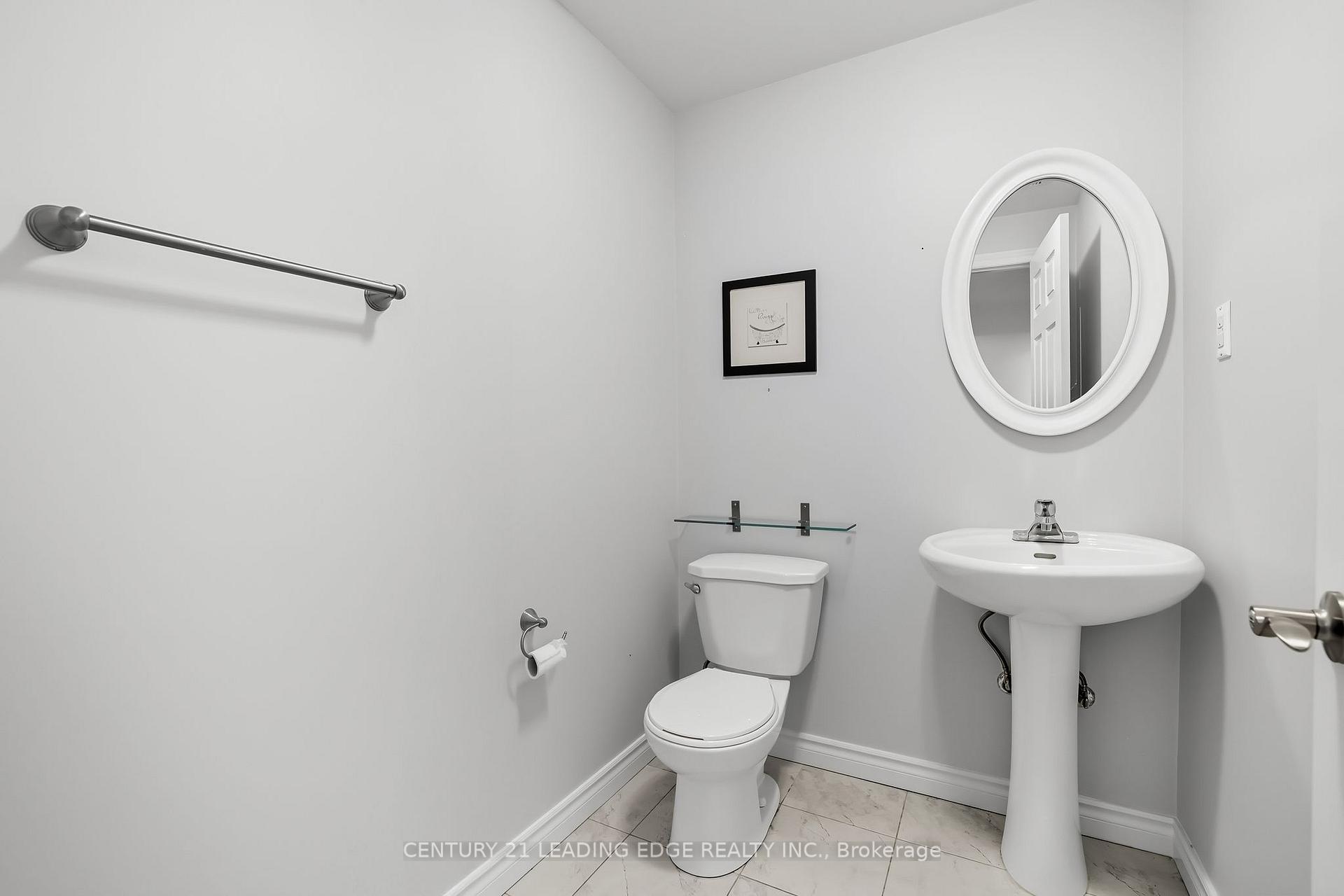 Photo 41 of 37 Stanhope Street, Whitby, Port Whitby — HOMEH