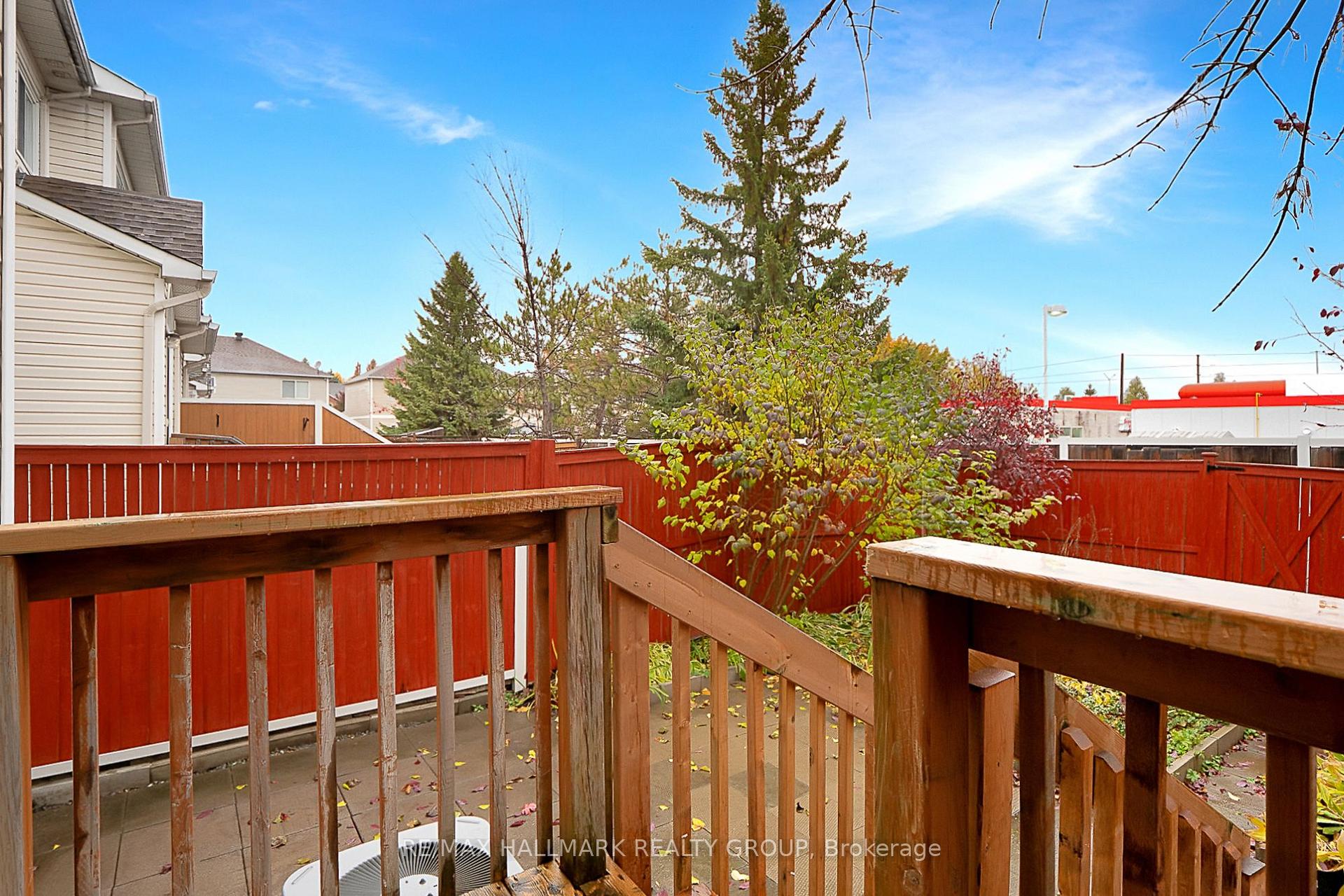 Photo 19 of 92 Southpointe Avenue, Ottawa, Barrhaven - Longfields — HOMEH