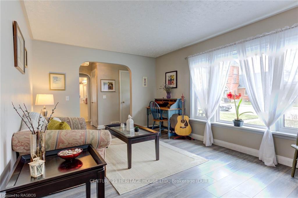 Photo 8 of 270 Lambton Street E, West Grey — HOMEH