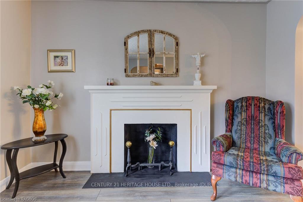 Photo 9 of 270 Lambton Street E, West Grey — HOMEH