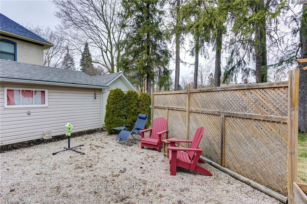 Photo 32 of 270 Lambton Street E, West Grey — HOMEH