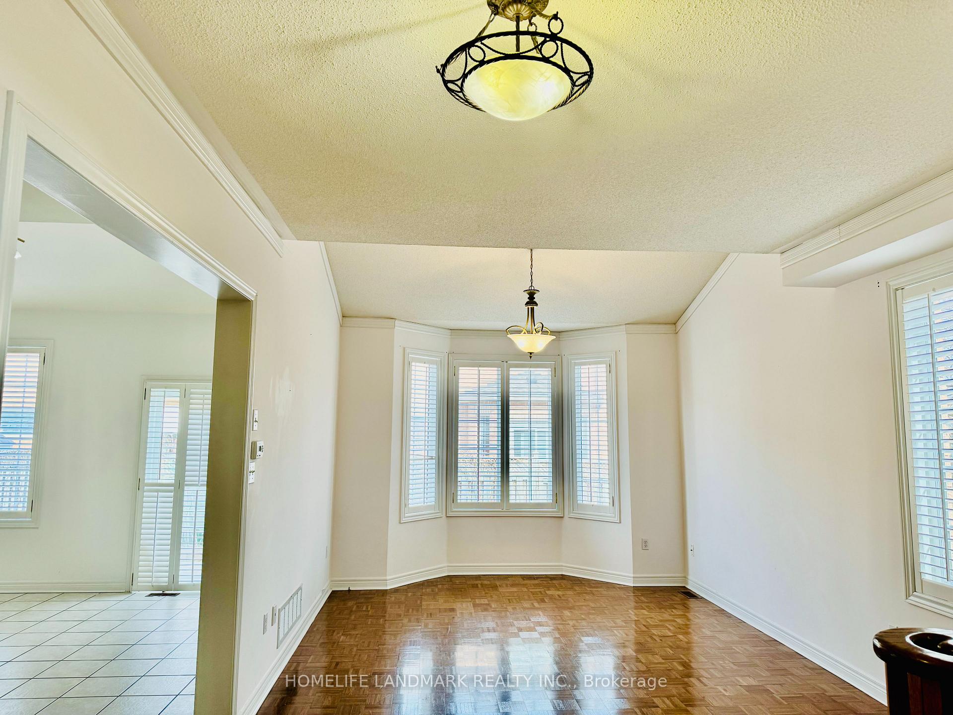 Photo 4 of 1 Starling Boulevard, Vaughan, Vellore Village — HOMEH