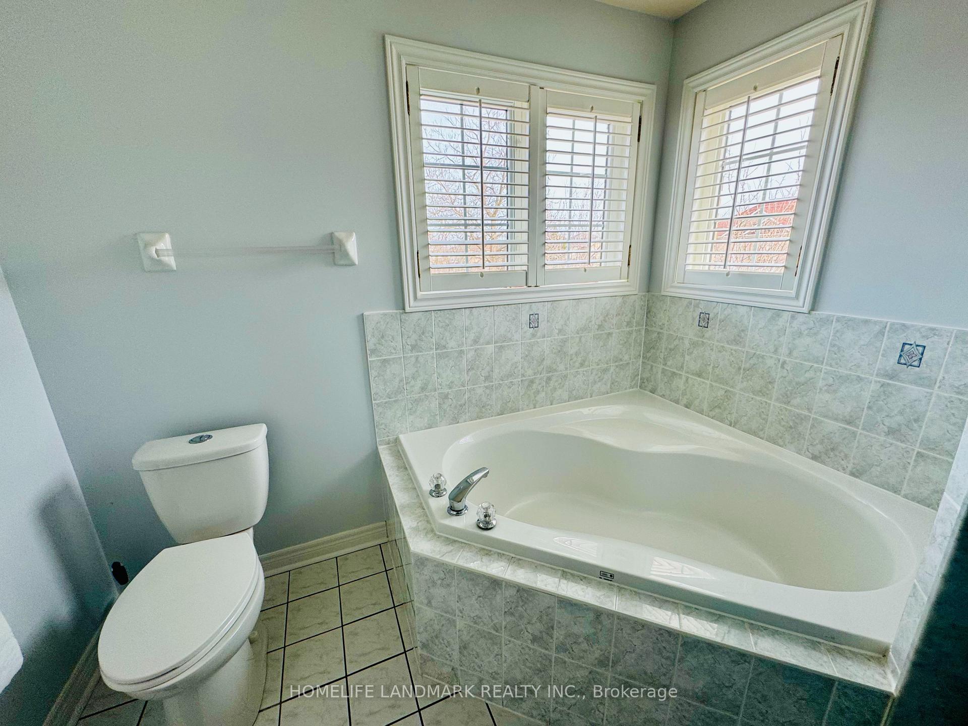 Photo 17 of 1 Starling Boulevard, Vaughan, Vellore Village — HOMEH