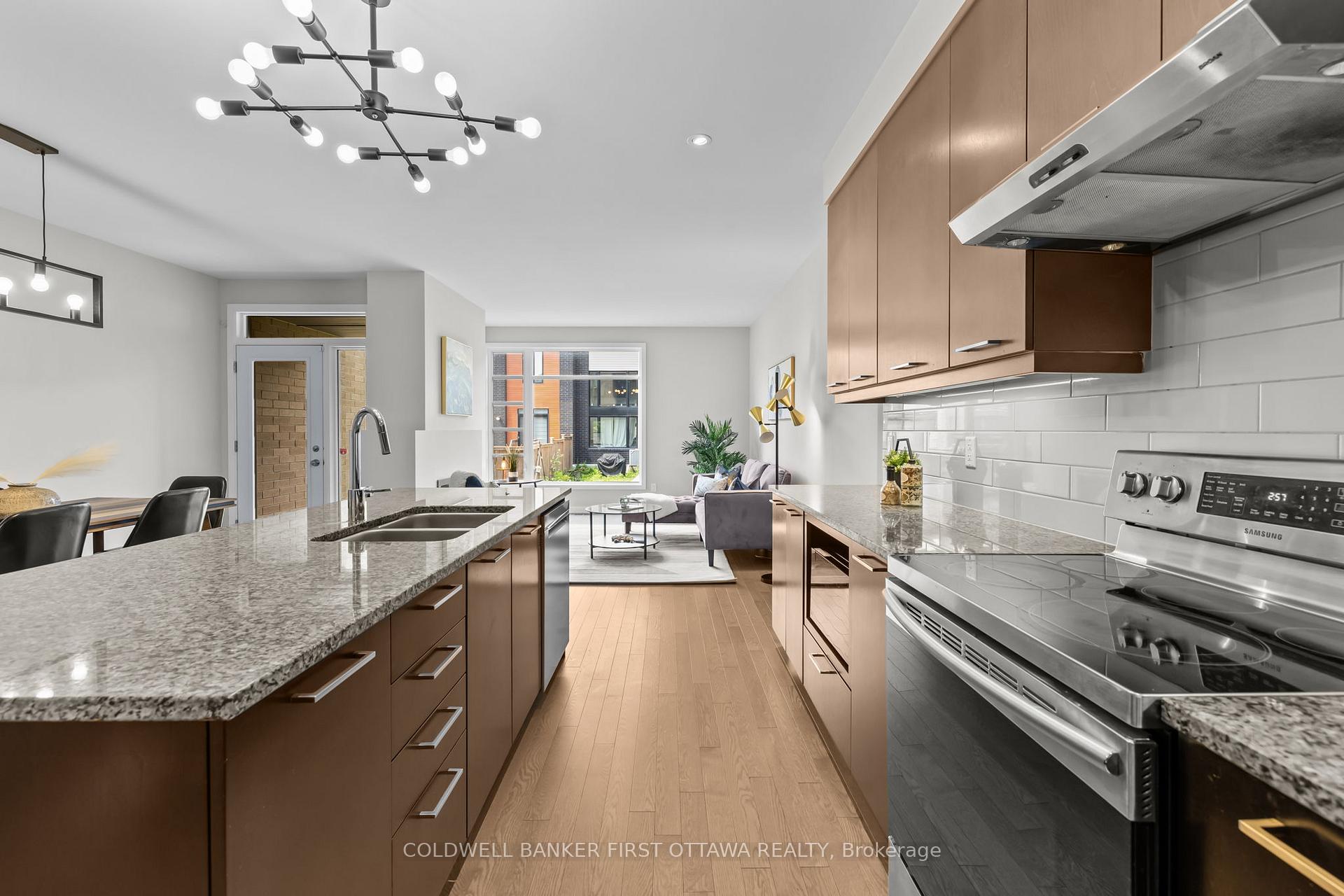 Photo 18 of 821 Quartet Avenue, Ottawa, Riverside South/Gloucester Glen — HOMEH