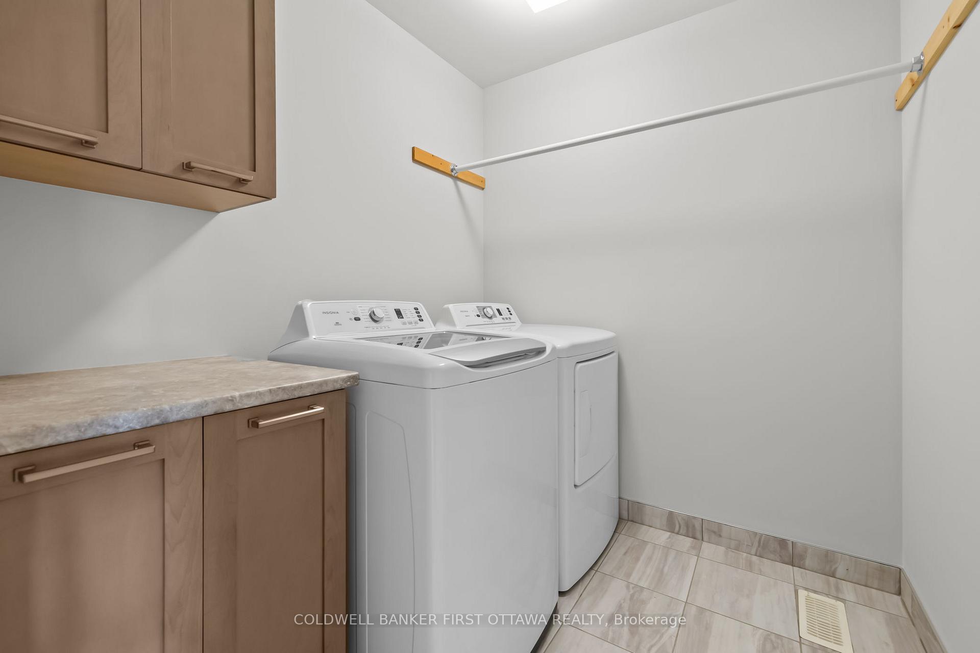 Photo 24 of 821 Quartet Avenue, Ottawa, Riverside South/Gloucester Glen — HOMEH