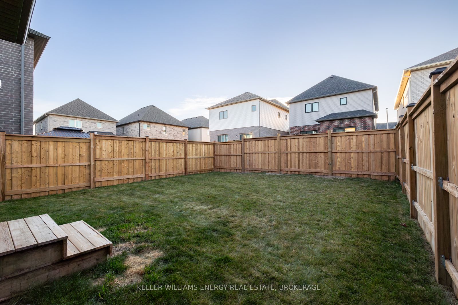 Photo 62 of 38 Thomas Bird Street, Clarington, Bowmanville — HOMEH