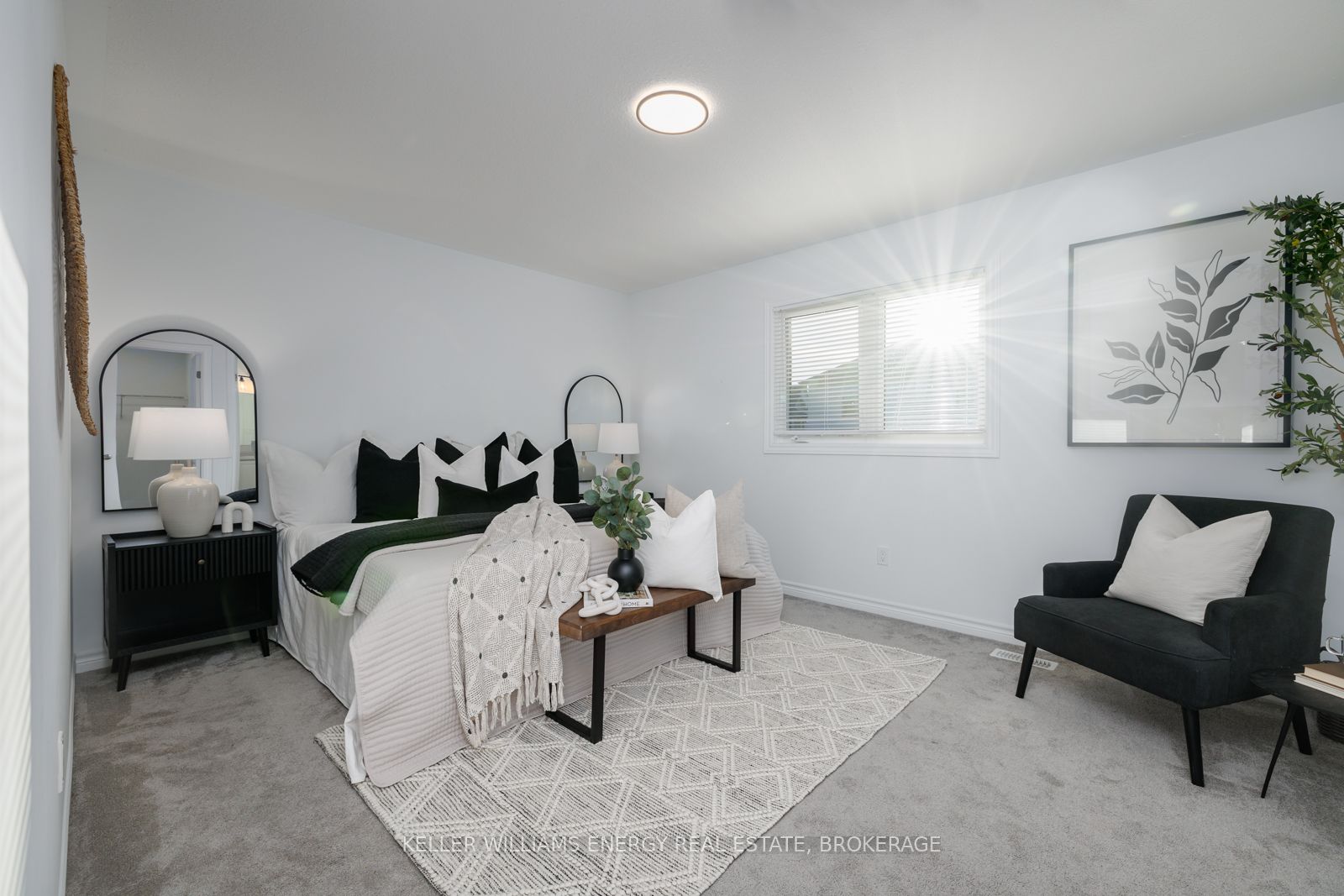 Photo 48 of 38 Thomas Bird Street, Clarington, Bowmanville — HOMEH