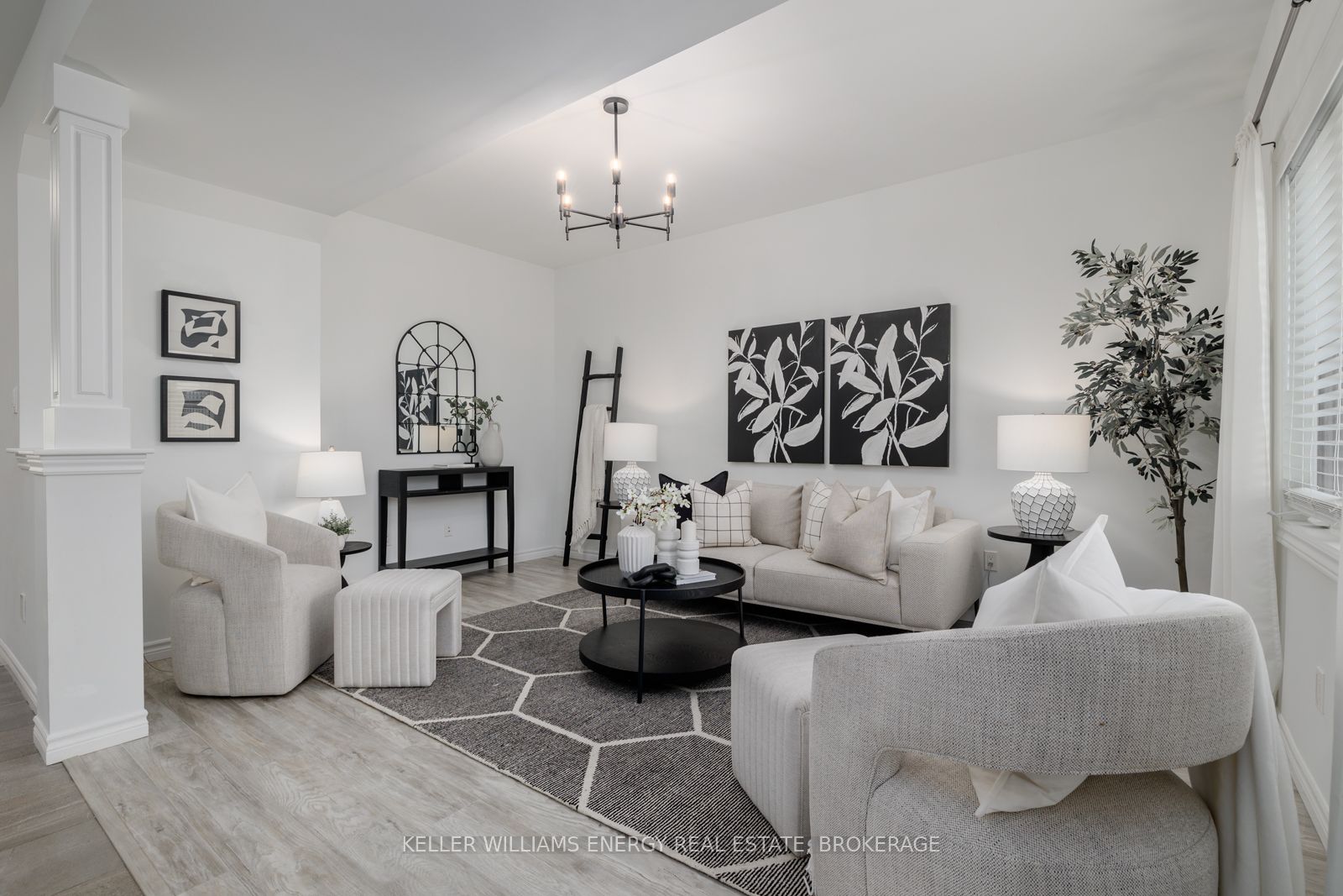 Photo 43 of 38 Thomas Bird Street, Clarington, Bowmanville — HOMEH