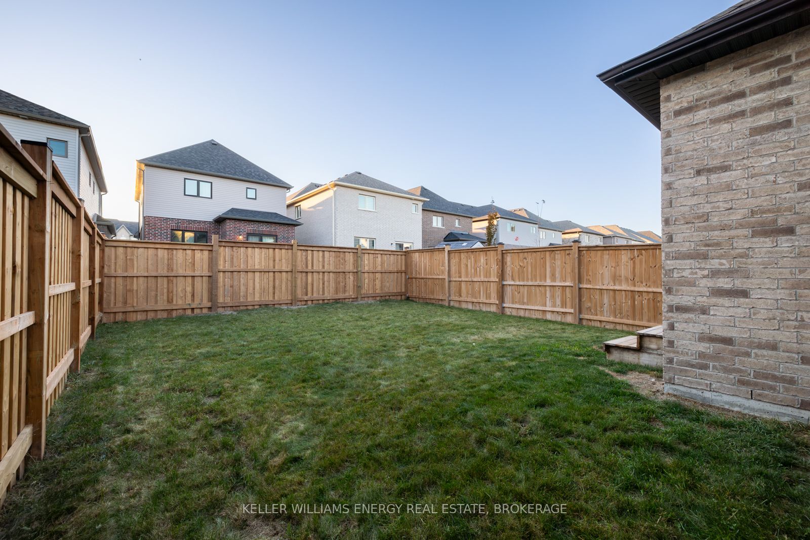 Photo 63 of 38 Thomas Bird Street, Clarington, Bowmanville — HOMEH