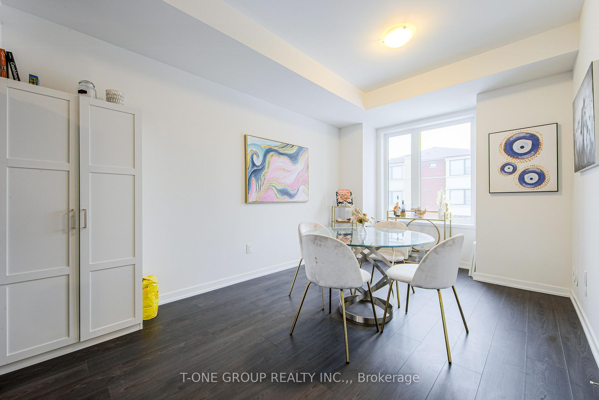 Photo 9 of 157 Rattenbury Road, Vaughan, Patterson — HOMEH