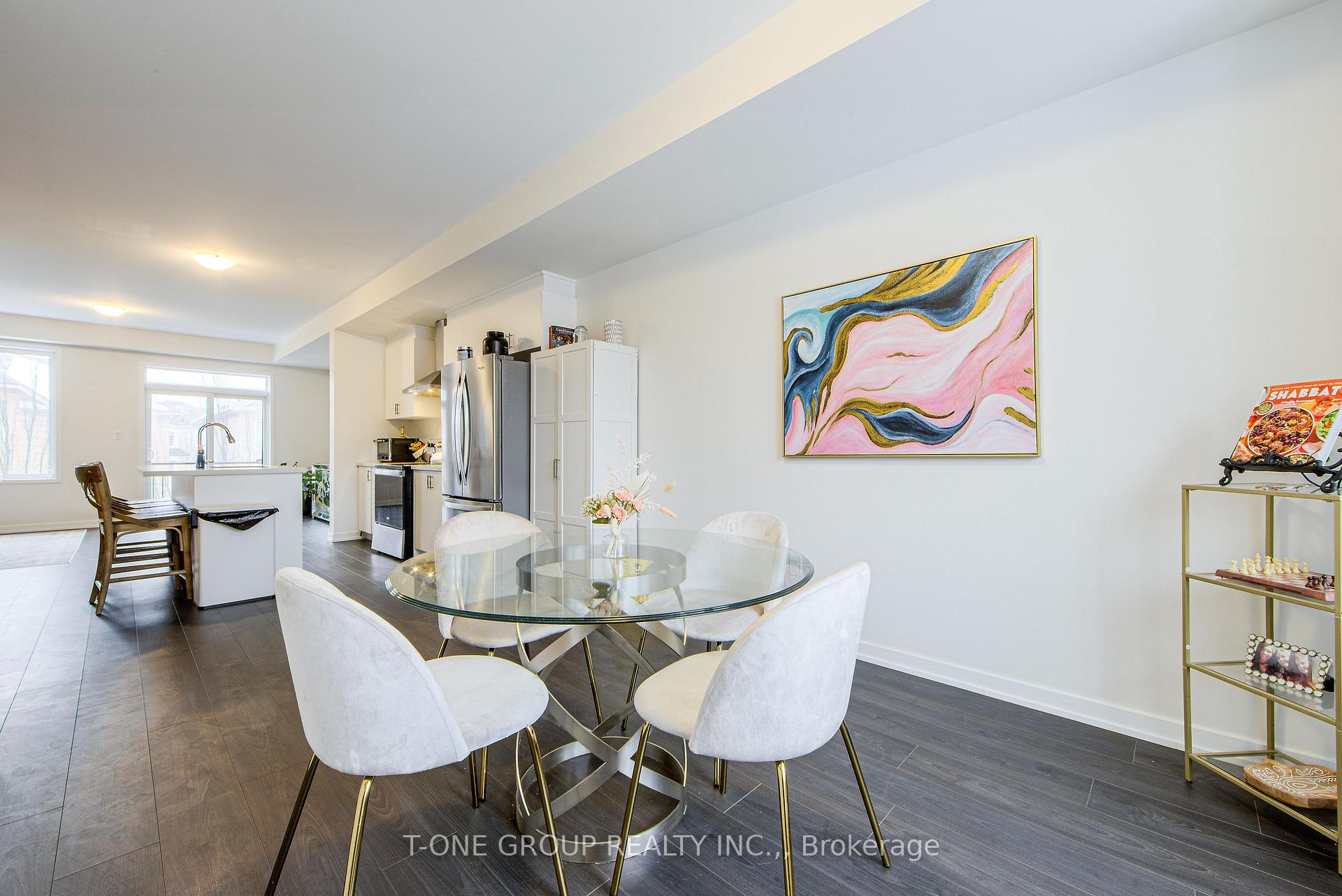Photo 11 of 157 Rattenbury Road, Vaughan, Patterson — HOMEH
