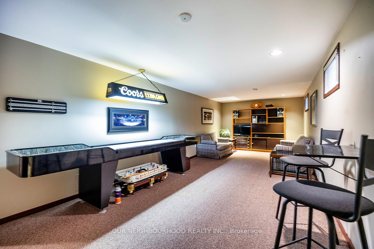 Photo 39 of 126 Major Buttons Drive, Markham, Sherwood-Amberglen — HOMEH