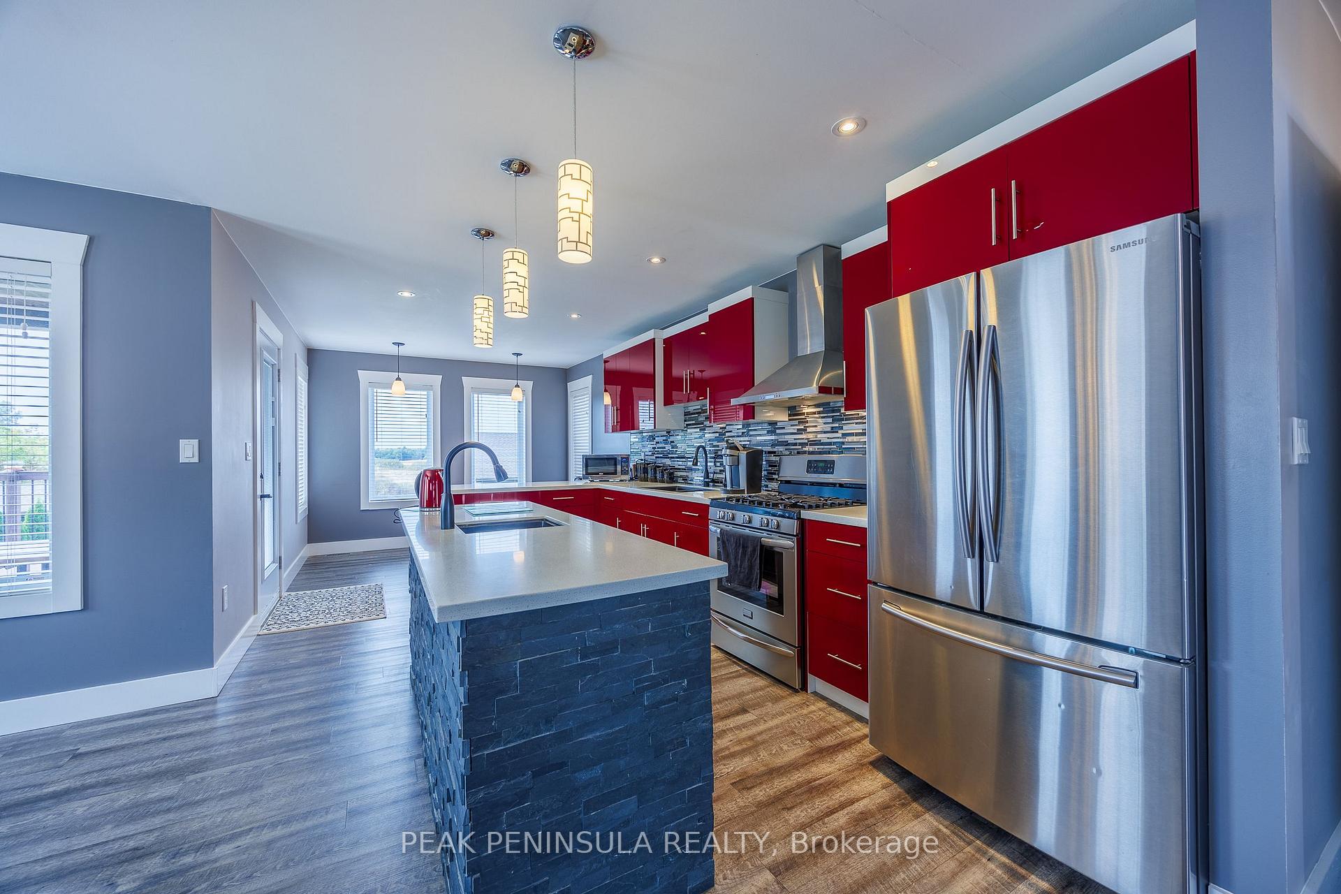 Photo 2 of 8383 Sandytown Road, Bayham, Straffordville — HOMEH