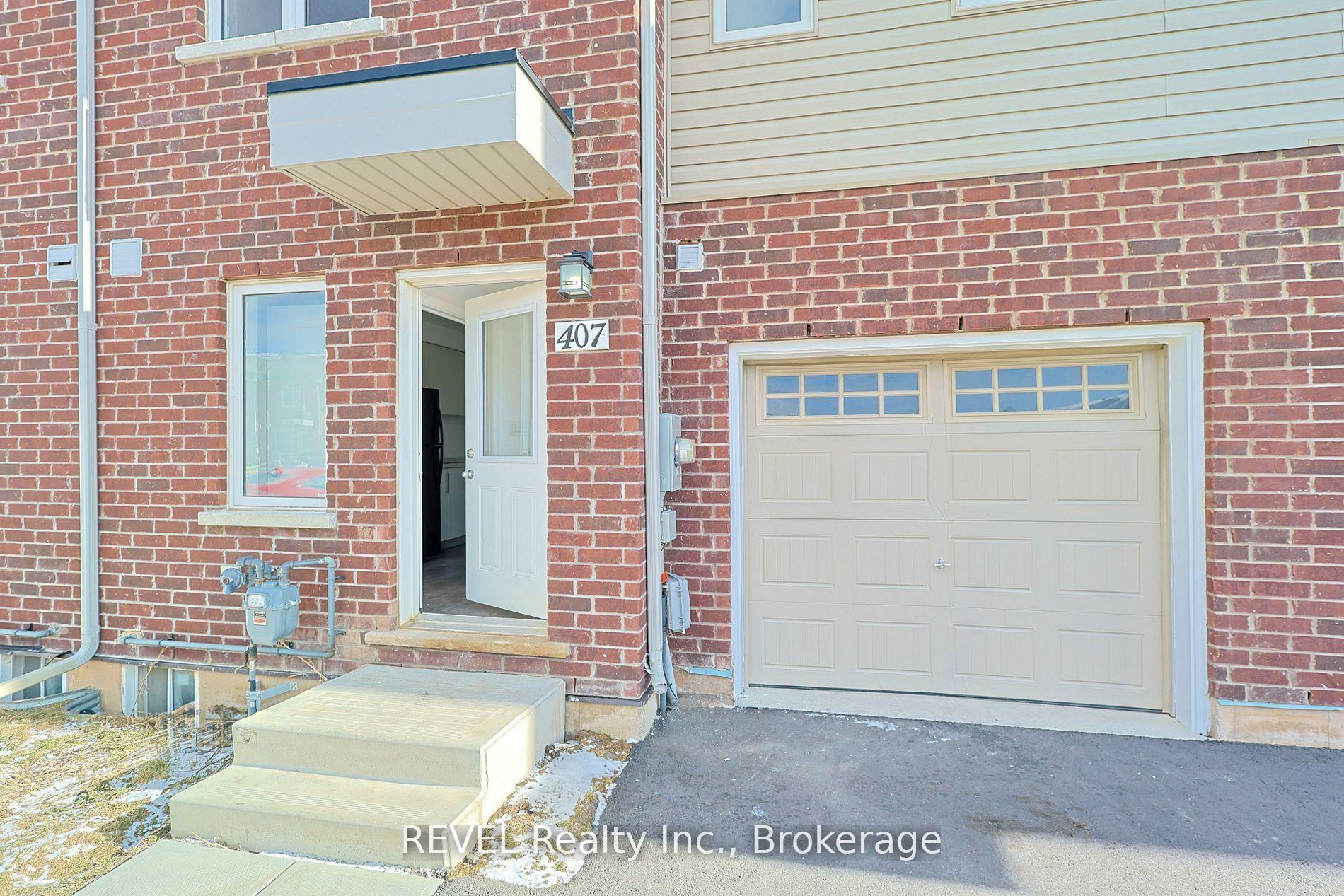Photo 3 of 407 Chaffey Street, Welland, Lincoln/Crowland — HOMEH