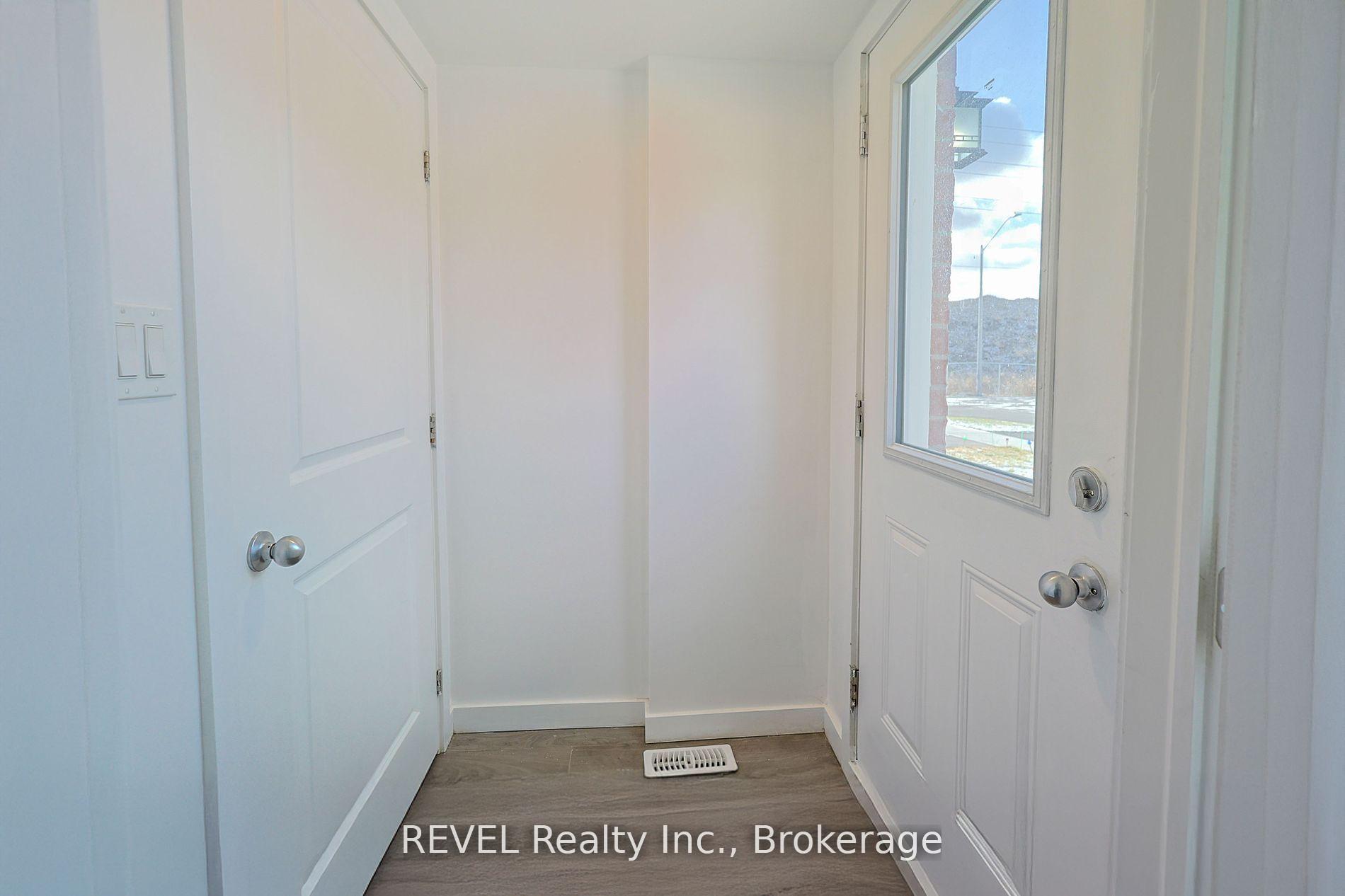 Photo 4 of 407 Chaffey Street, Welland, Lincoln/Crowland — HOMEH