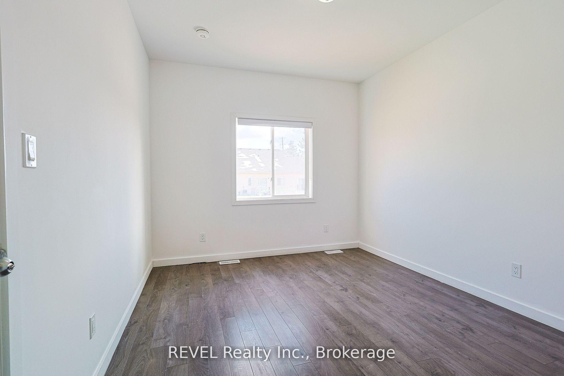 Photo 16 of 407 Chaffey Street, Welland, Lincoln/Crowland — HOMEH