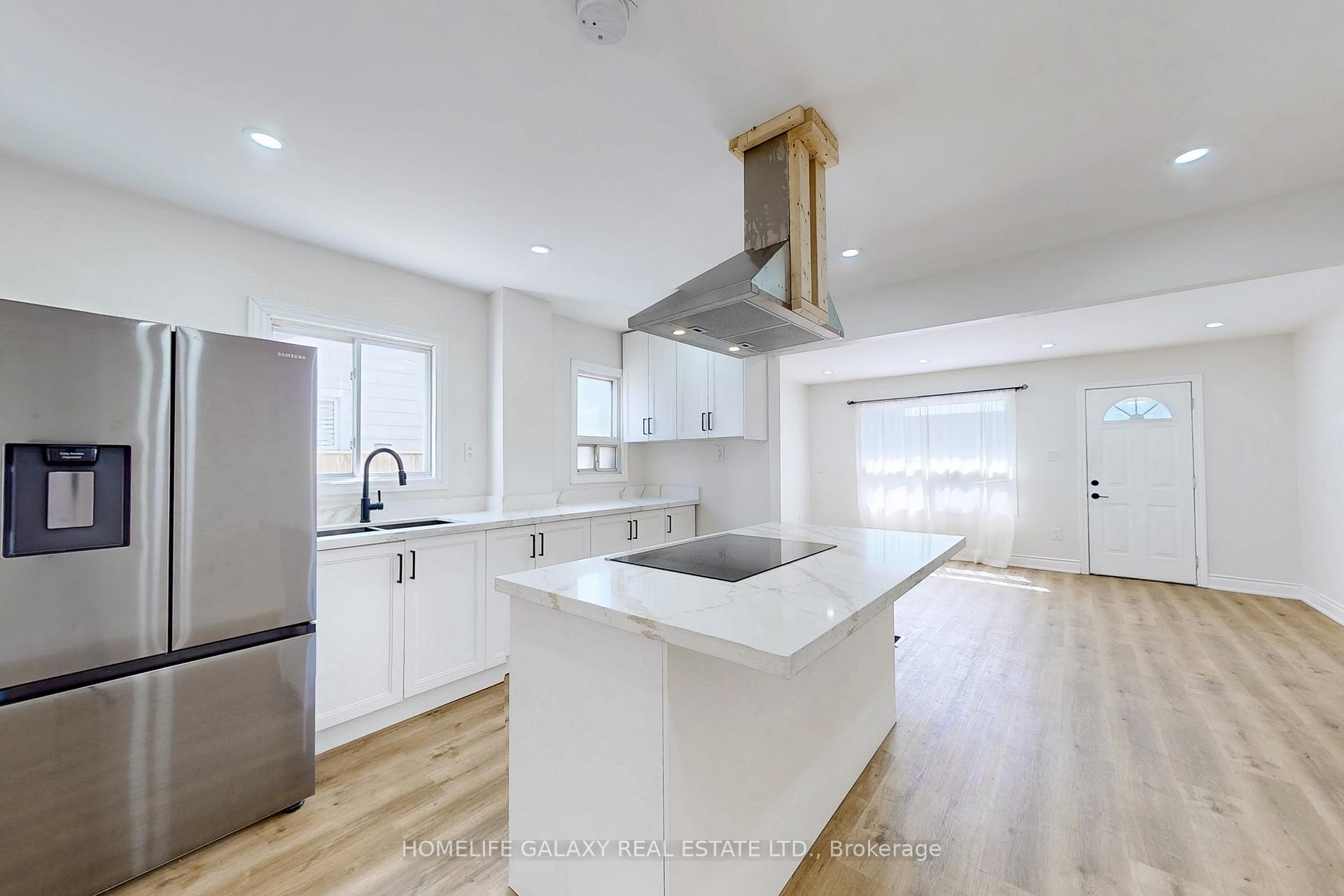 Photo 6 of 16 Queen Street, Ajax, Central — HOMEH