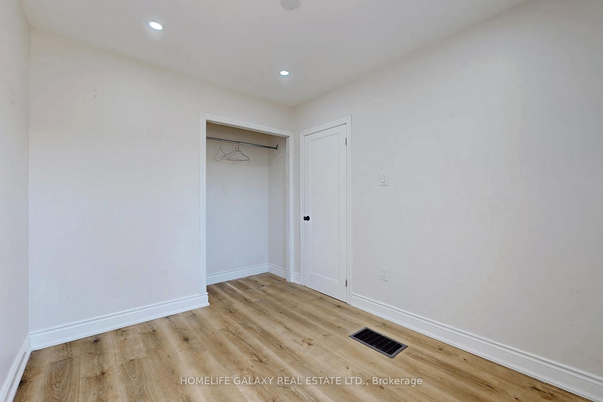 Photo 16 of 16 Queen Street, Ajax, Central — HOMEH