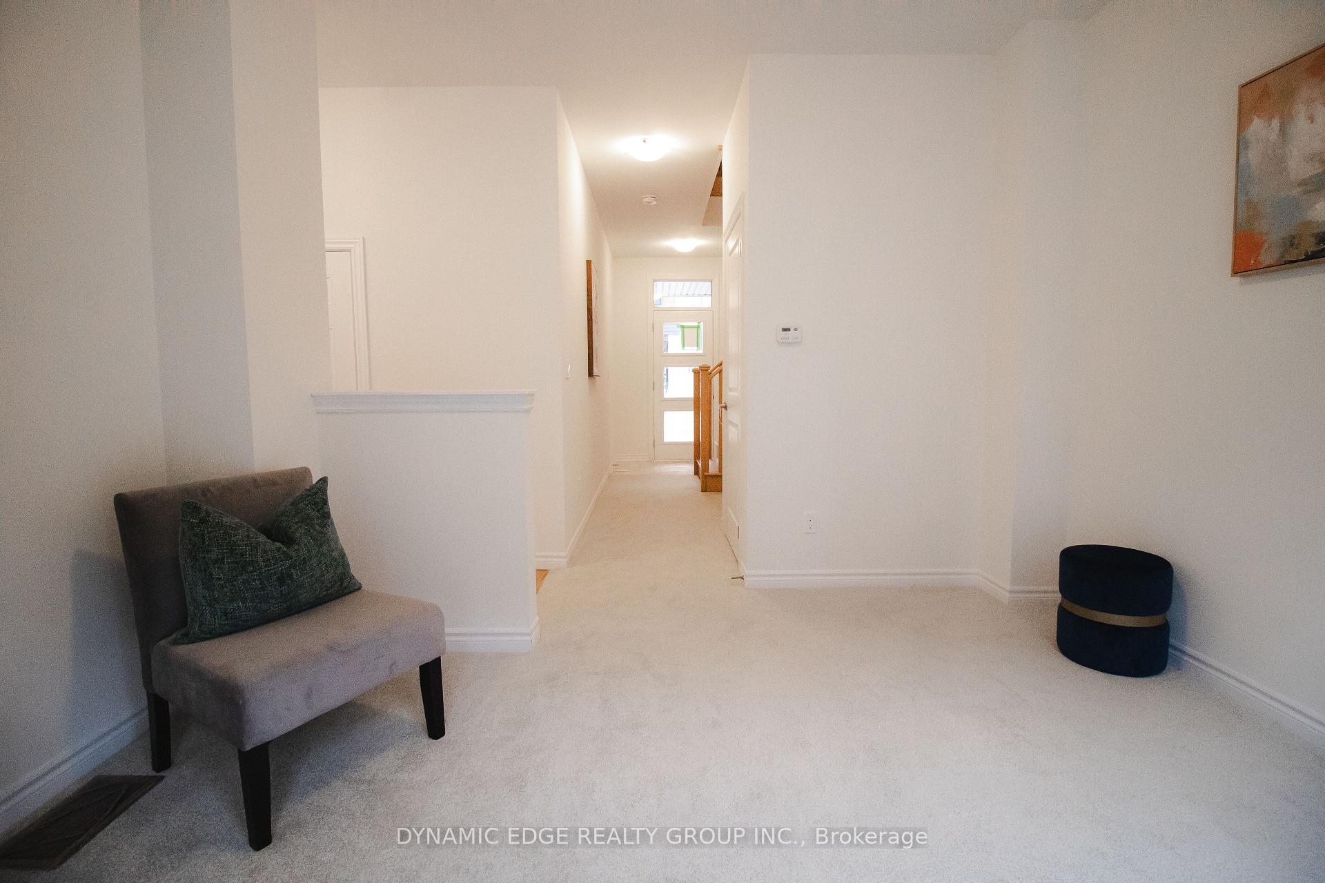 Photo 2 of 90 Paradox Street, Vaughan, Elder Mills — HOMEH