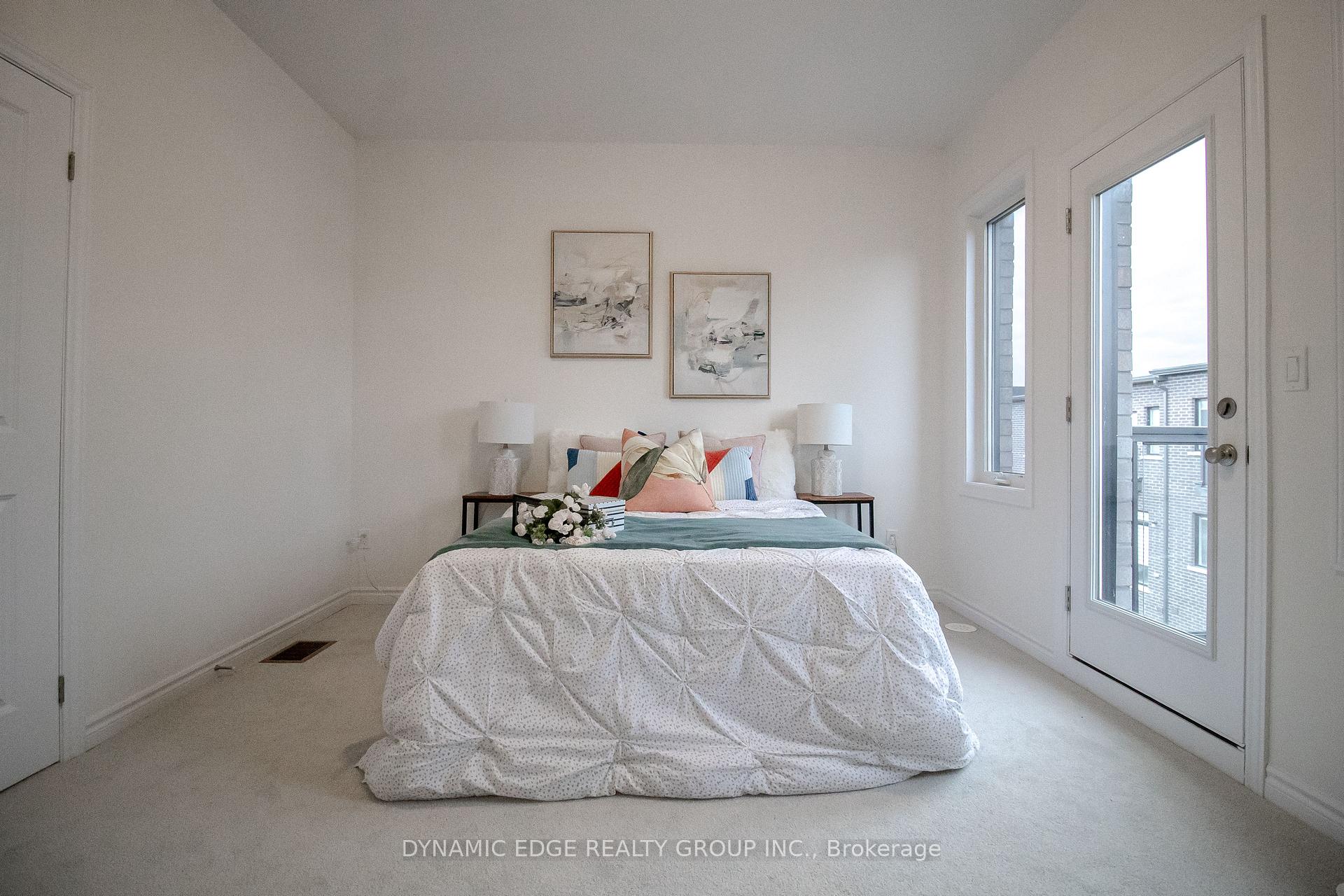 Photo 25 of 90 Paradox Street, Vaughan, Elder Mills — HOMEH