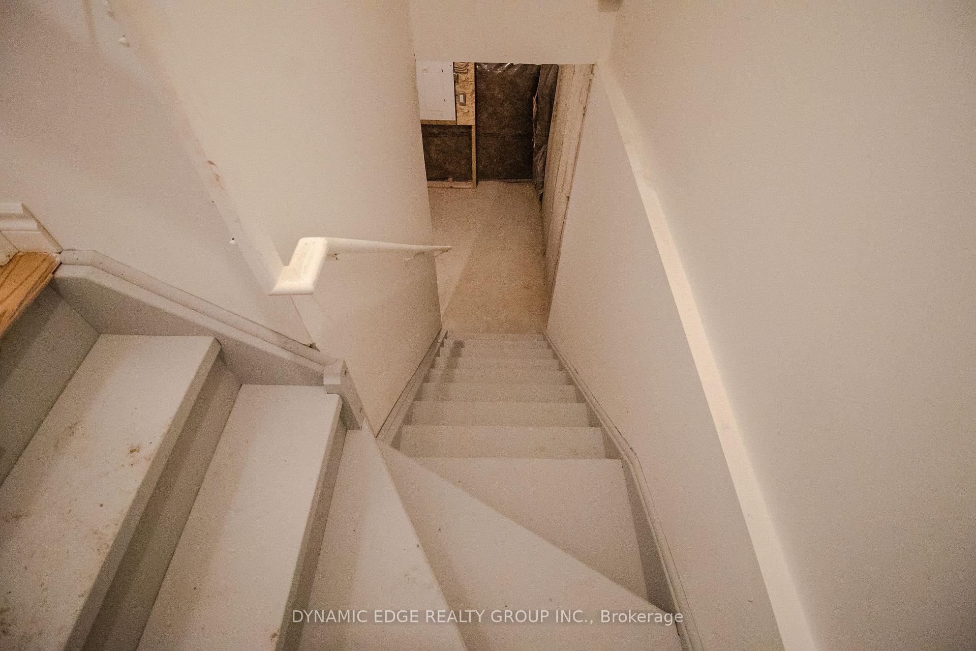 Photo 37 of 90 Paradox Street, Vaughan, Elder Mills — HOMEH