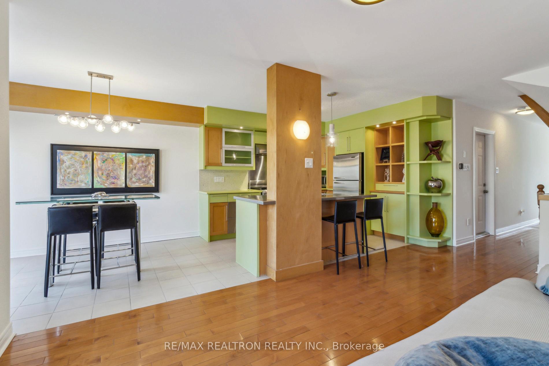 Photo 12 of 90 Maple Sugar Lane, Vaughan, Patterson — HOMEH