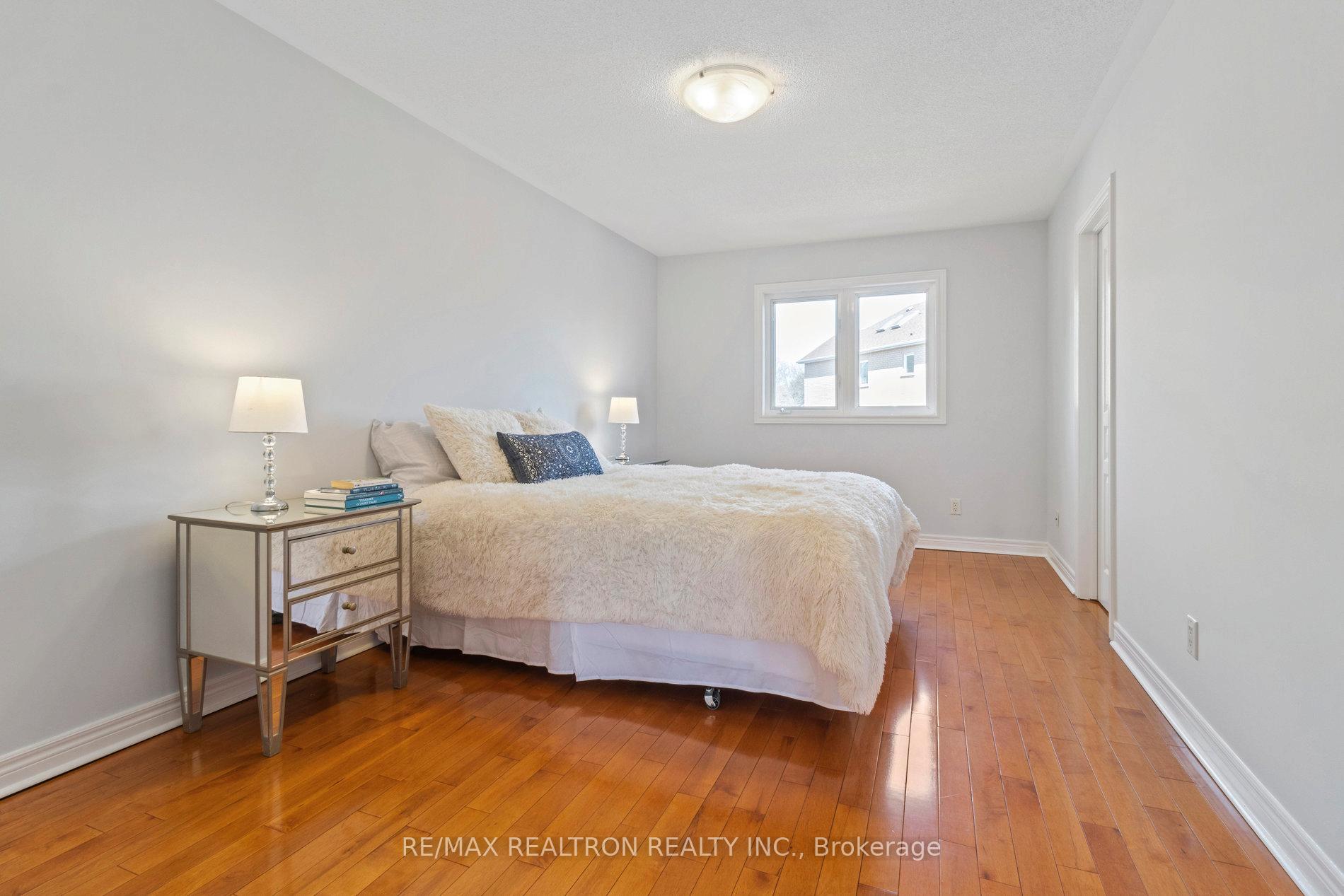 Photo 28 of 90 Maple Sugar Lane, Vaughan, Patterson — HOMEH