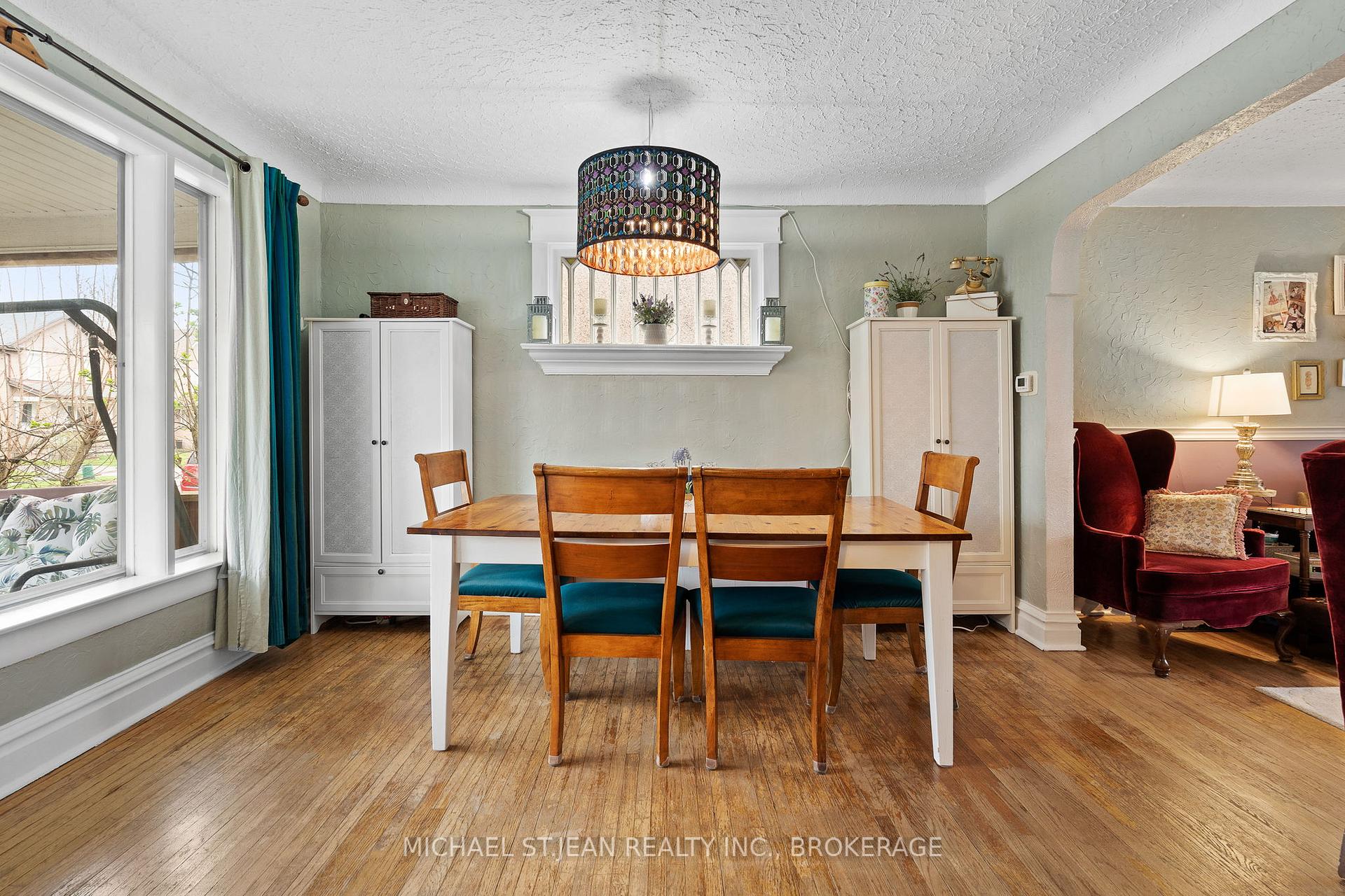 Photo 6 of 81 Albert Street, Welland, Welland Downtown — HOMEH