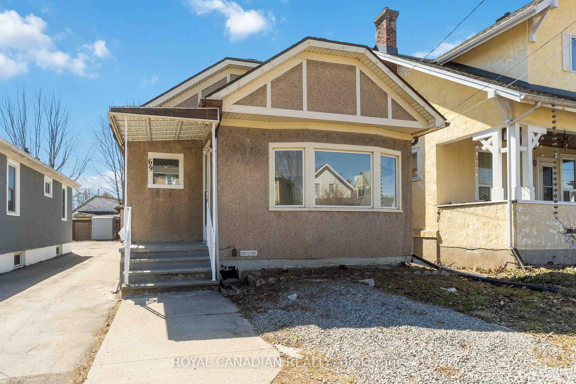 Front of 69 Griffith Street