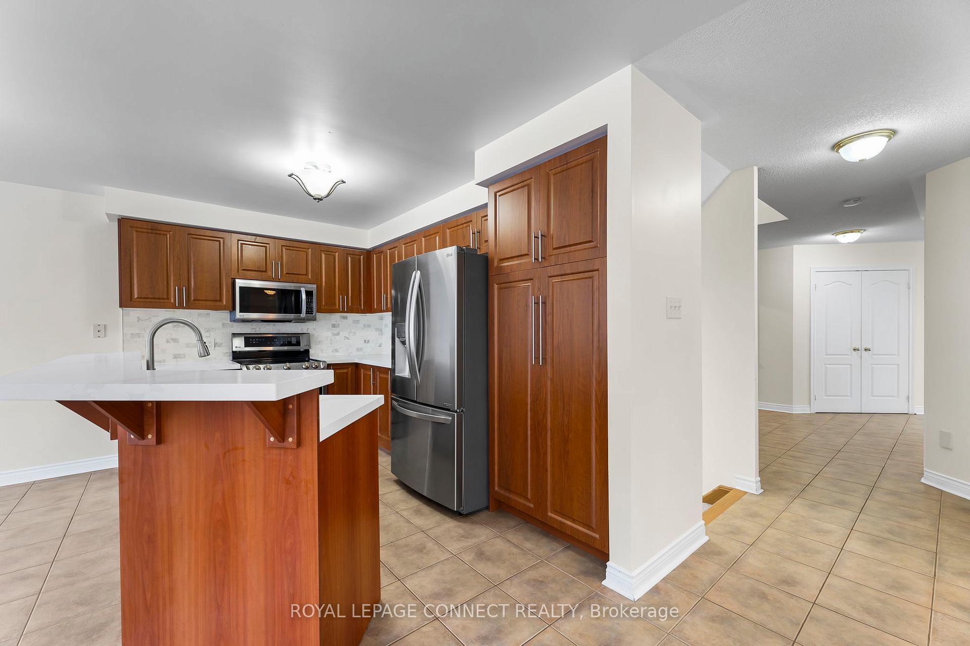 Photo 5 of 15 Root Crescent, Ajax, Northwest Ajax — HOMEH