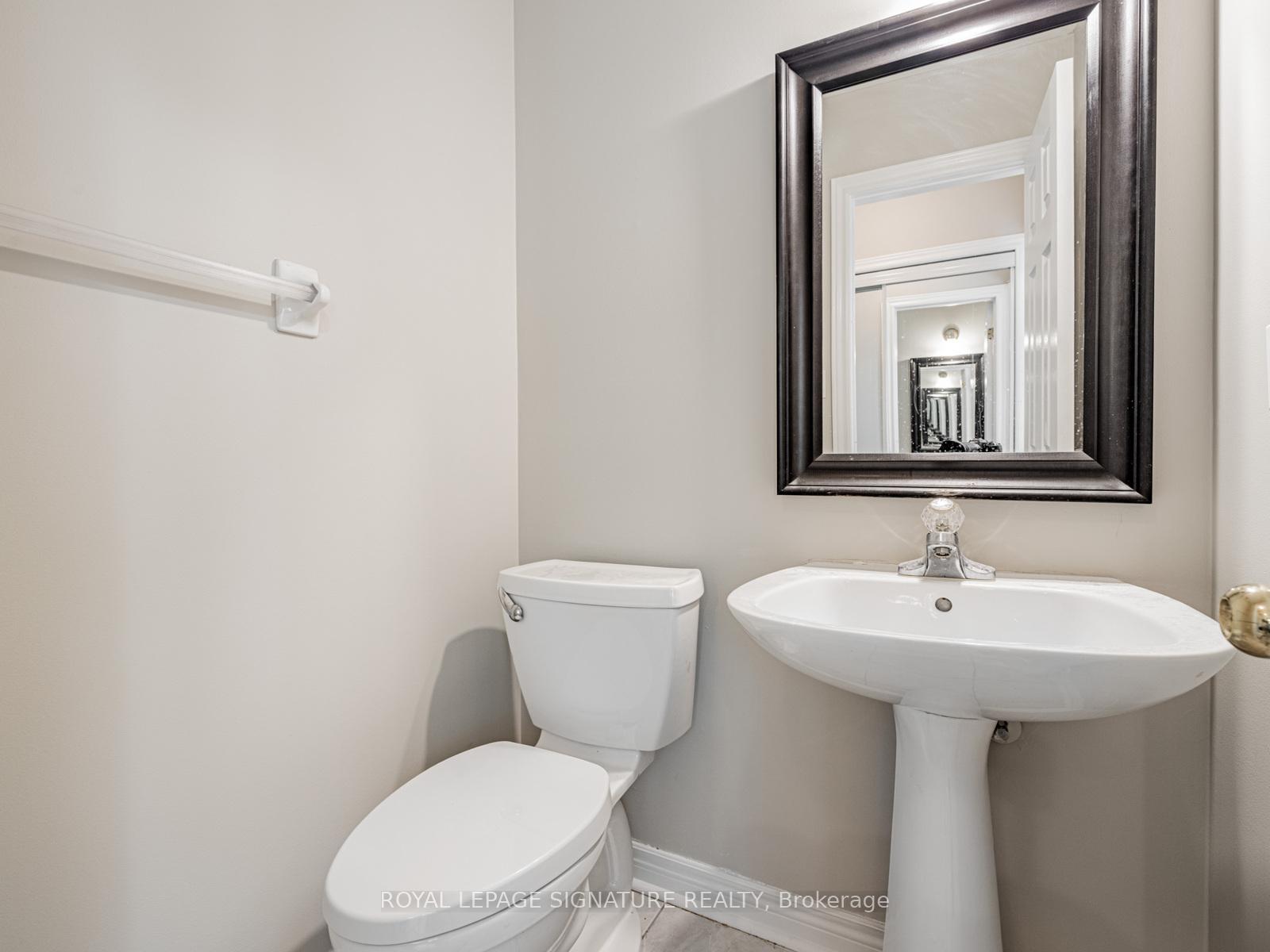 Photo 23 of 18 Inverness Close, Vaughan, Maple — HOMEH