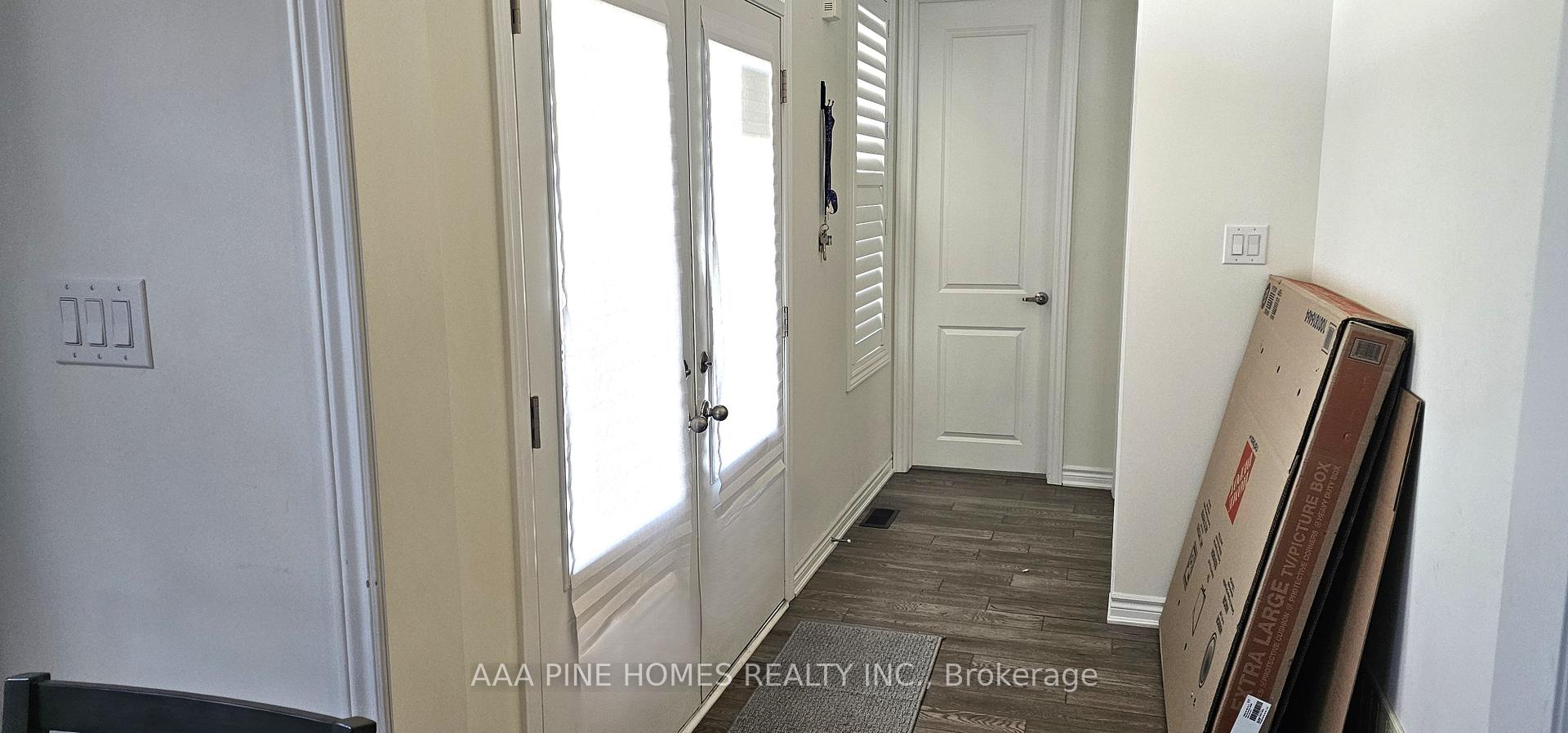 Photo 21 of 105 Barkerville Drive, Whitby, Rural Whitby — HOMEH