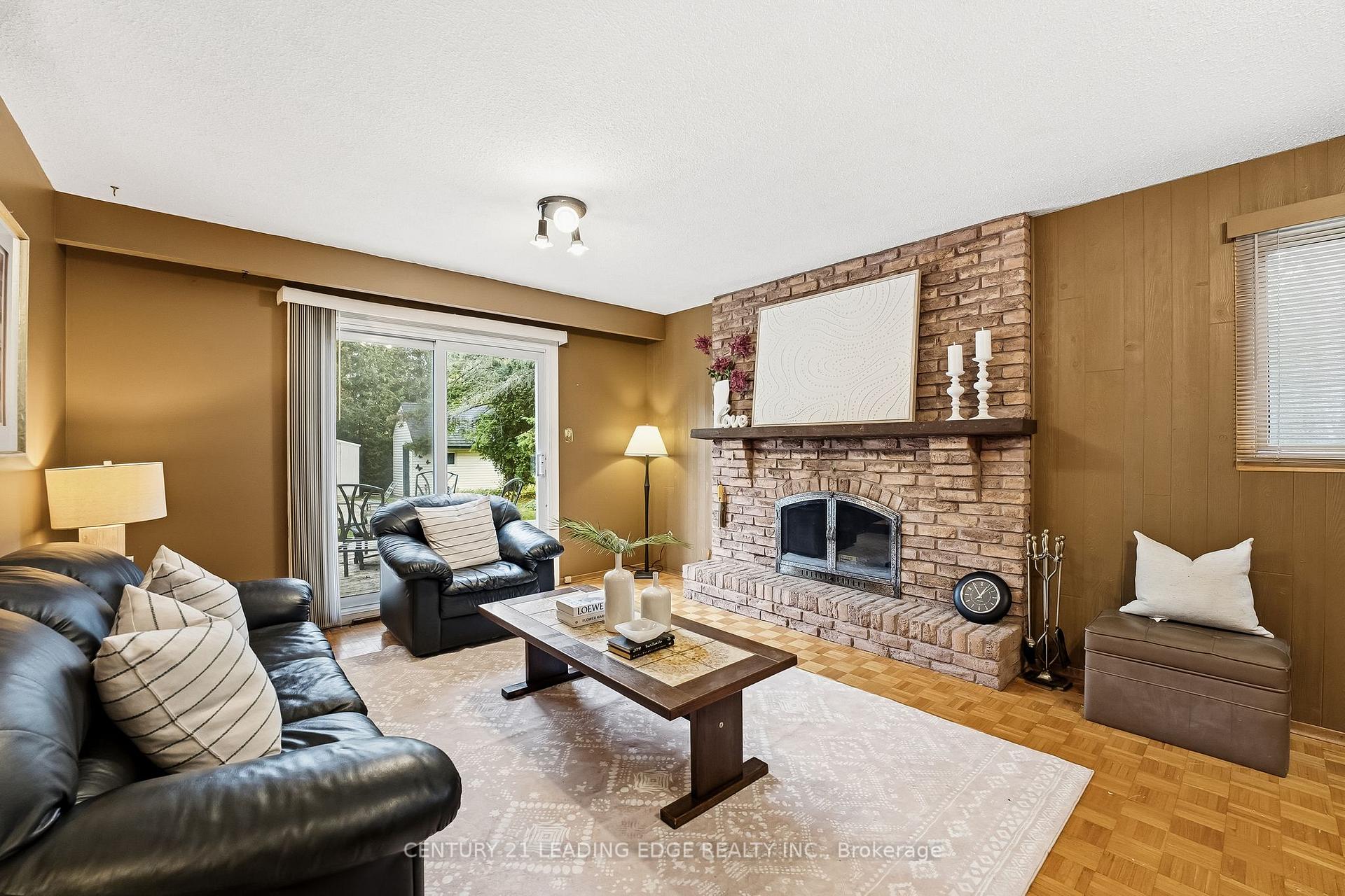 Photo 29 of 63 Lakeridge Road S, Whitby, Rural Whitby — HOMEH