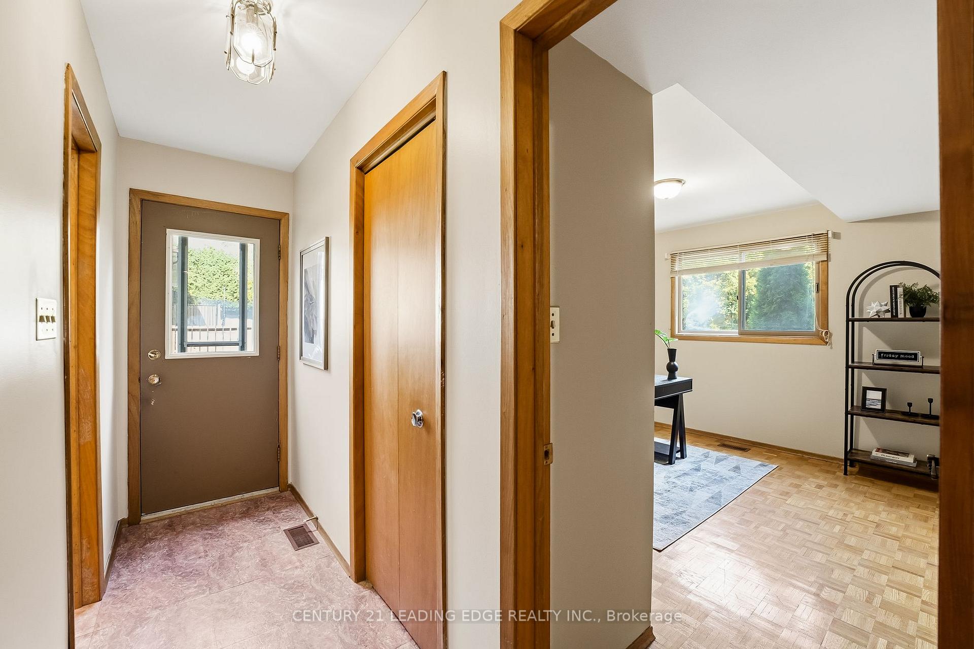 Photo 35 of 63 Lakeridge Road S, Whitby, Rural Whitby — HOMEH